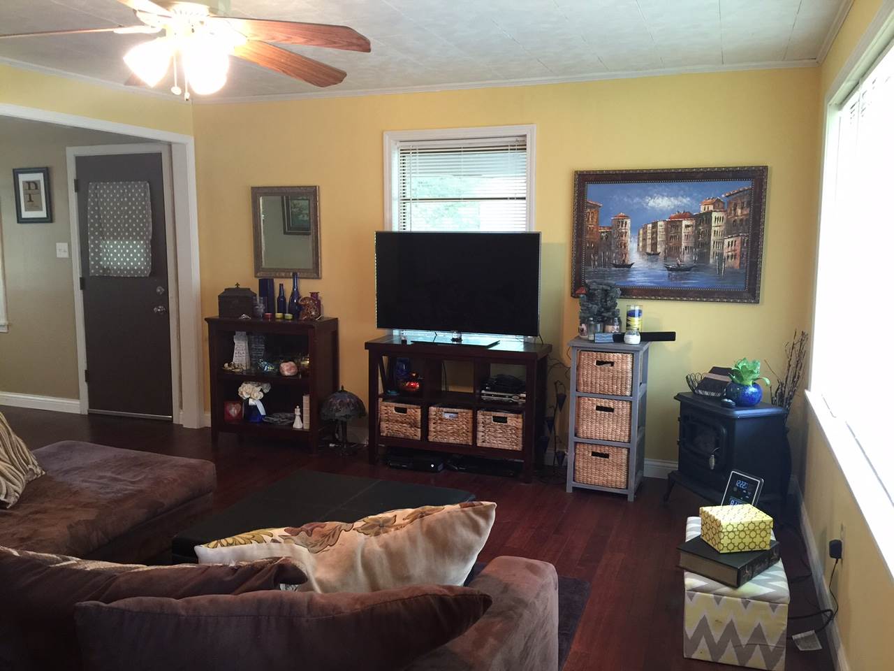 ANGEL CROSSING - Residential