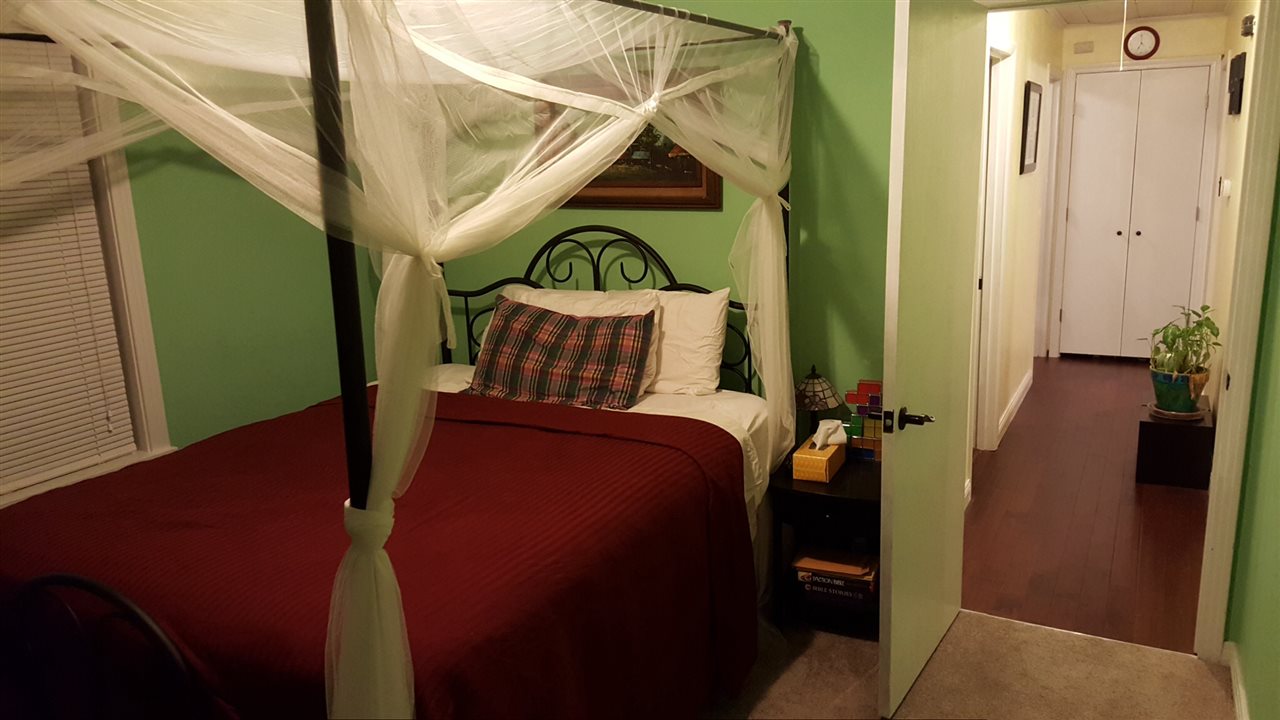 ANGEL CROSSING - Residential