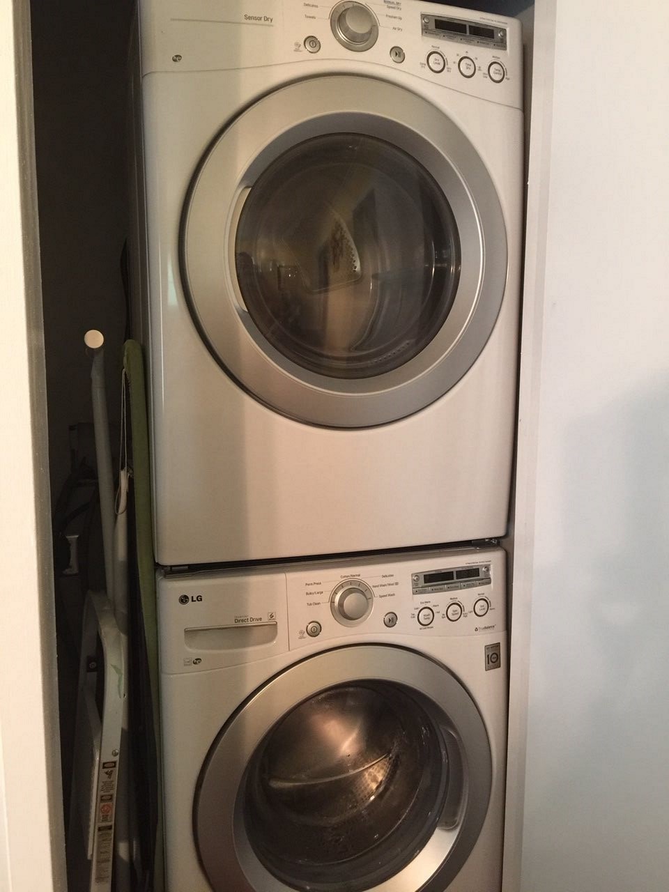 ANGEL CROSSING - Residential