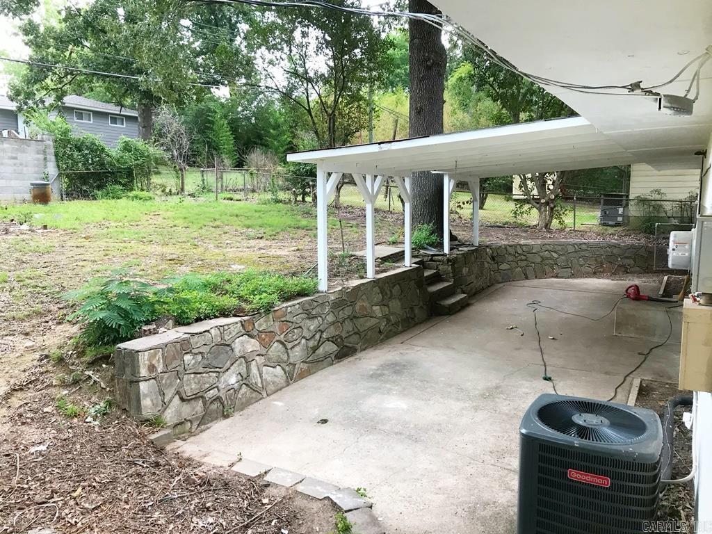 MEADOWCLIFF - Residential