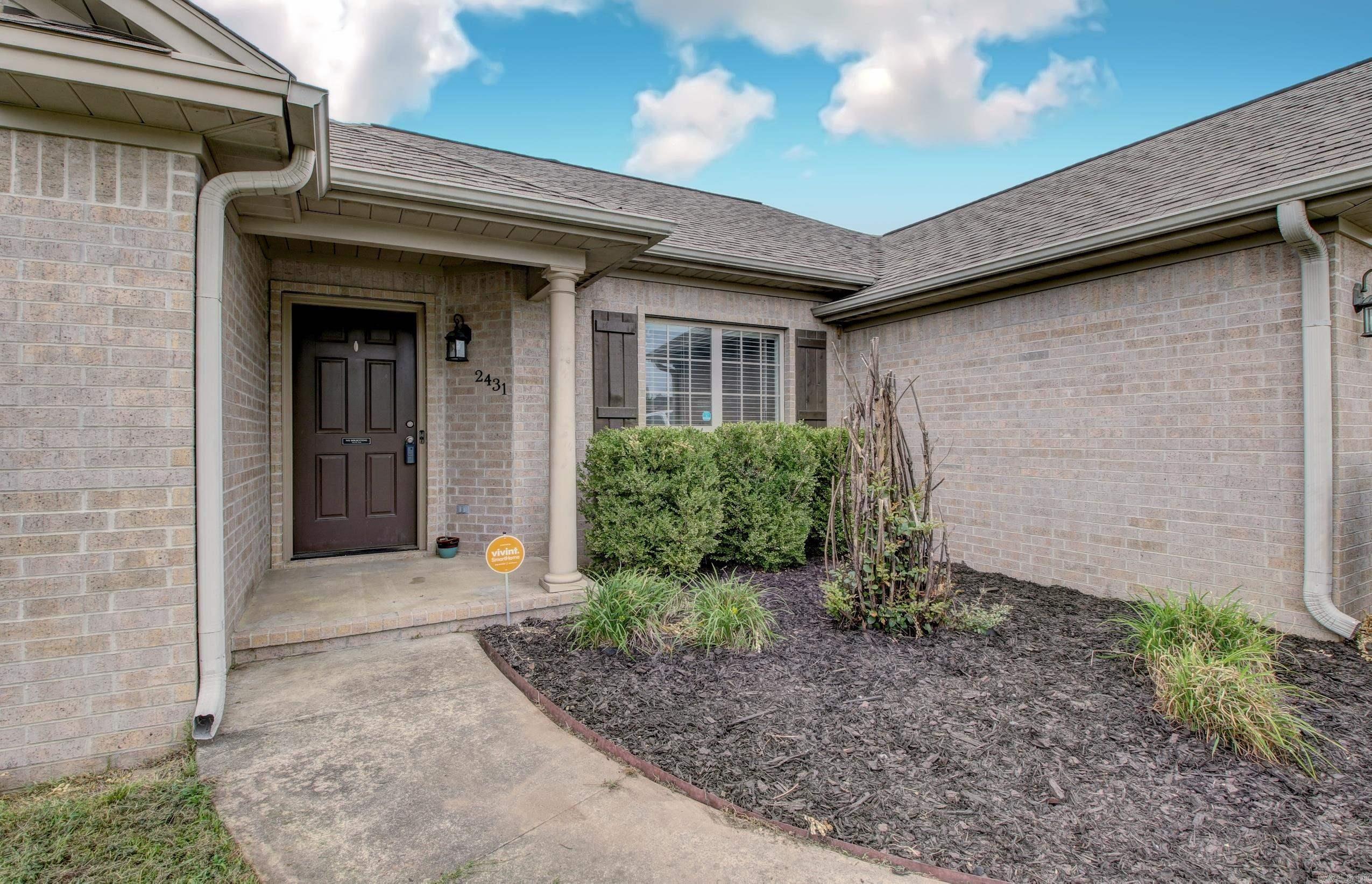 STONEHENGE PLACE - Residential