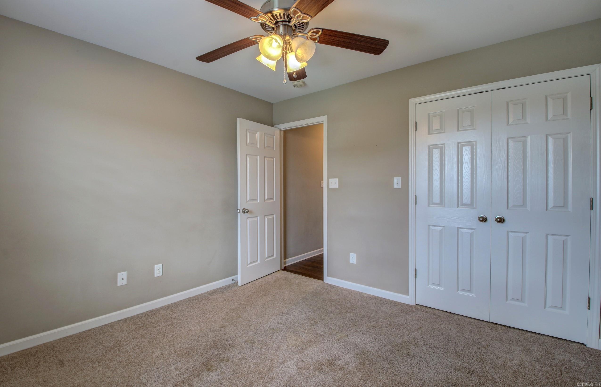 STONEHENGE PLACE - Residential