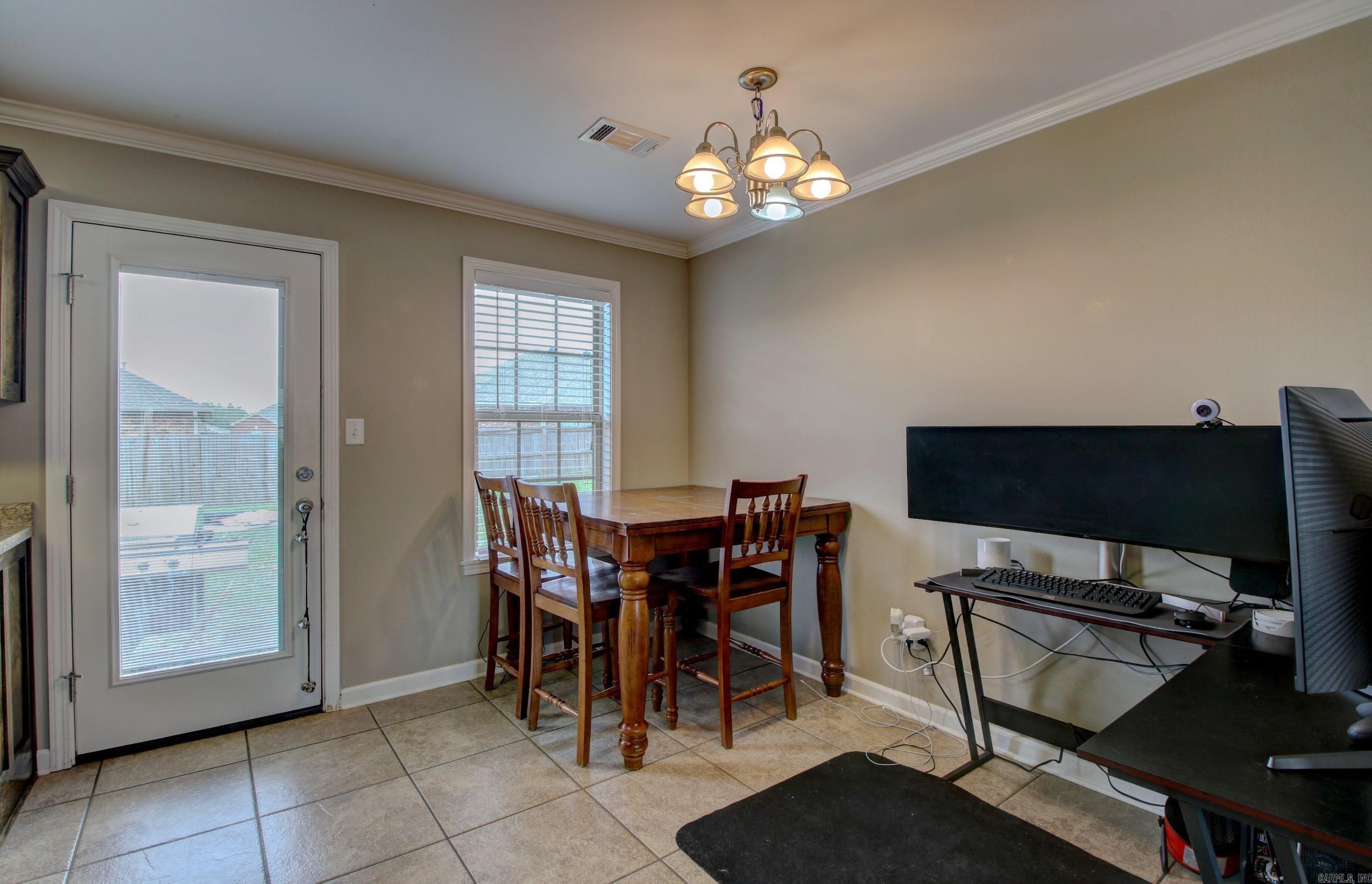 STONEHENGE PLACE - Residential