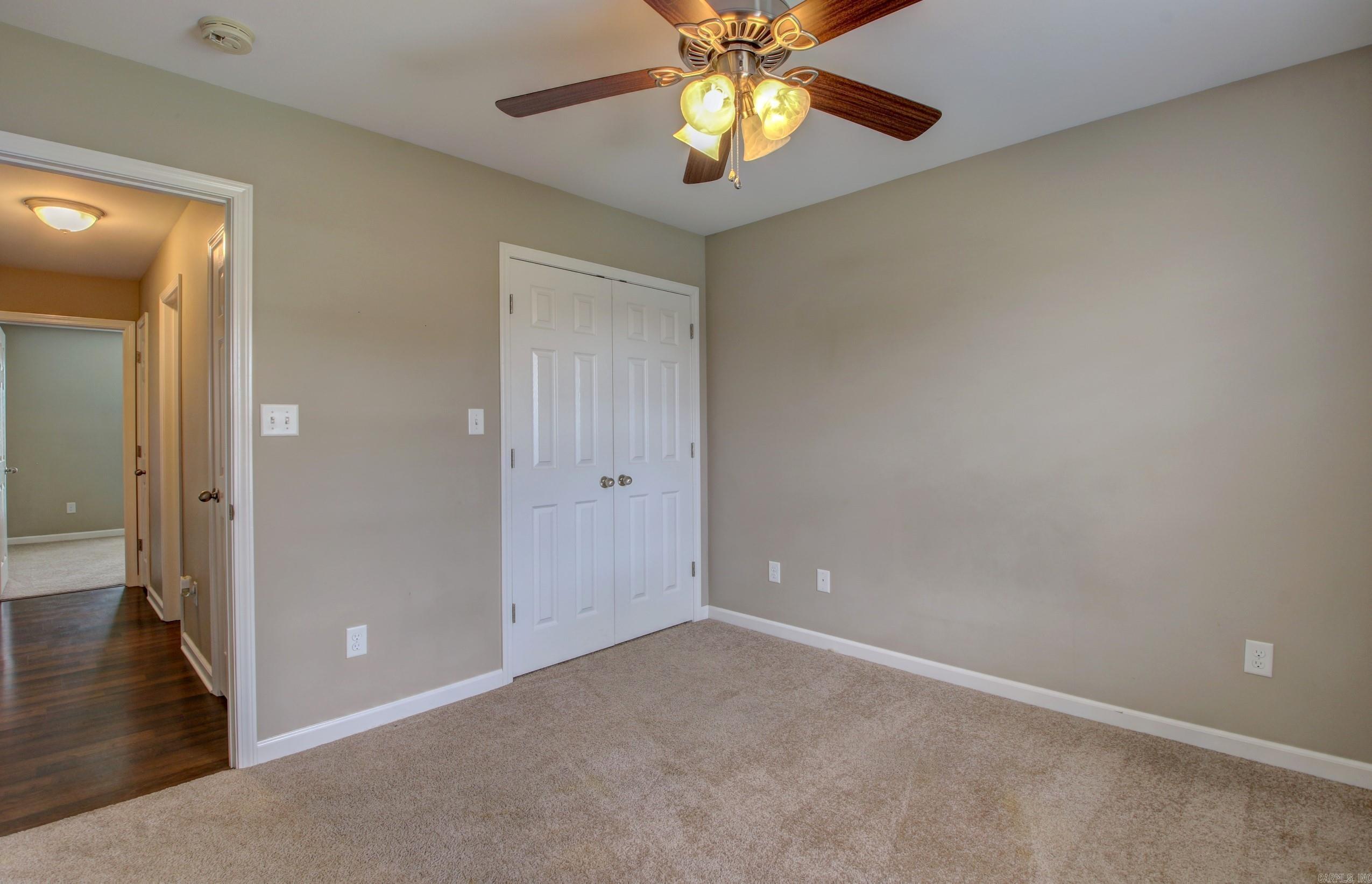 STONEHENGE PLACE - Residential