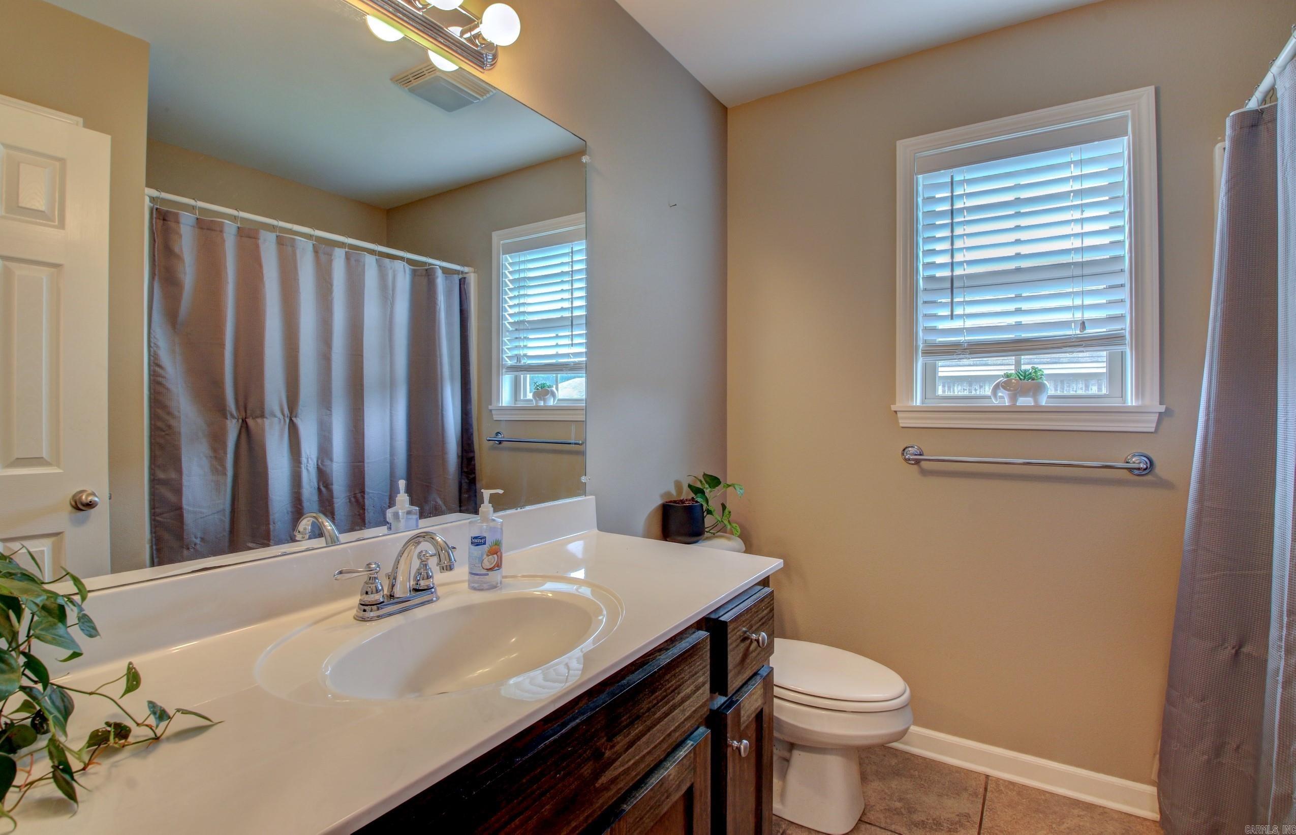 STONEHENGE PLACE - Residential