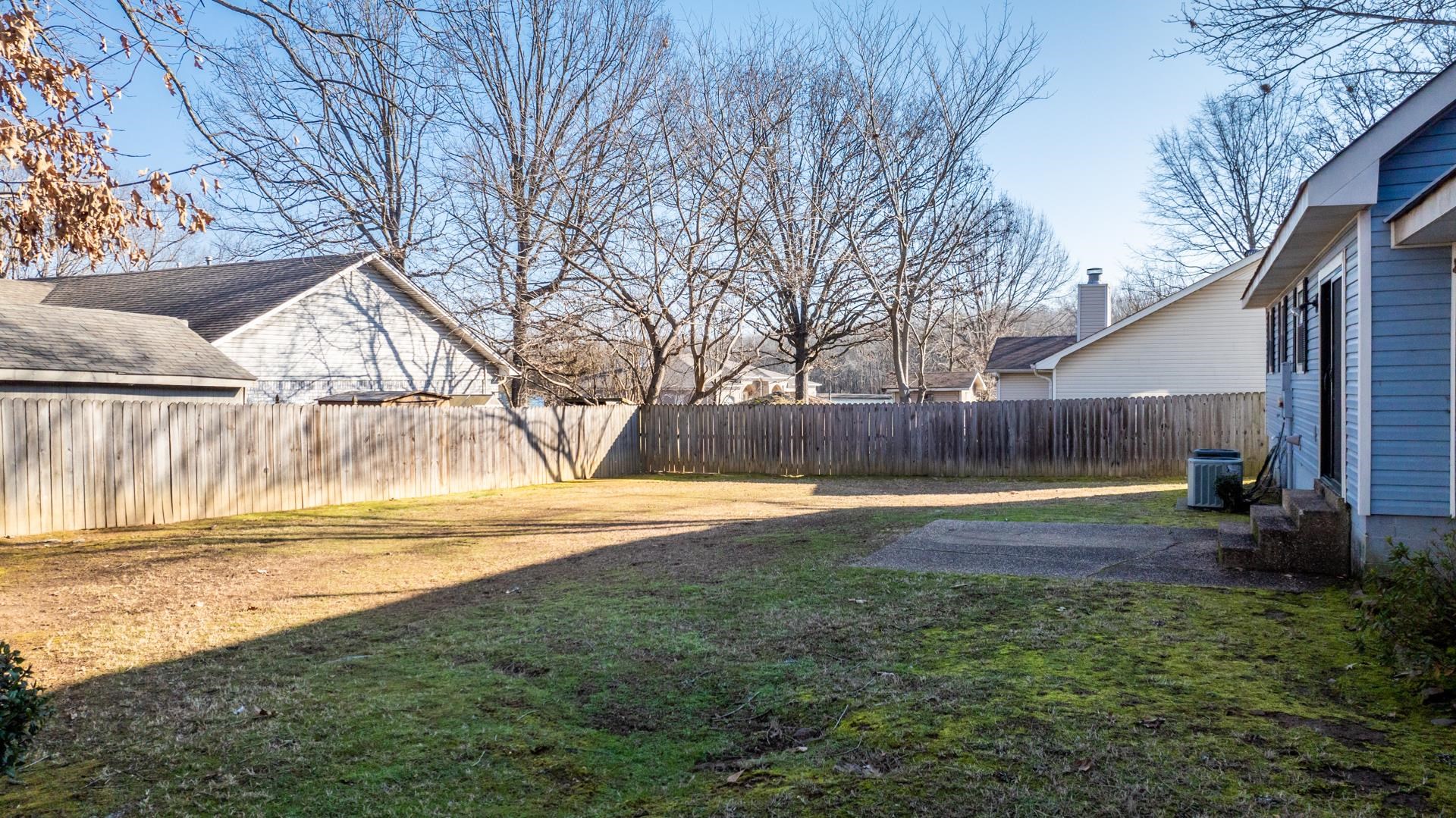 NORTHLAKE - Residential