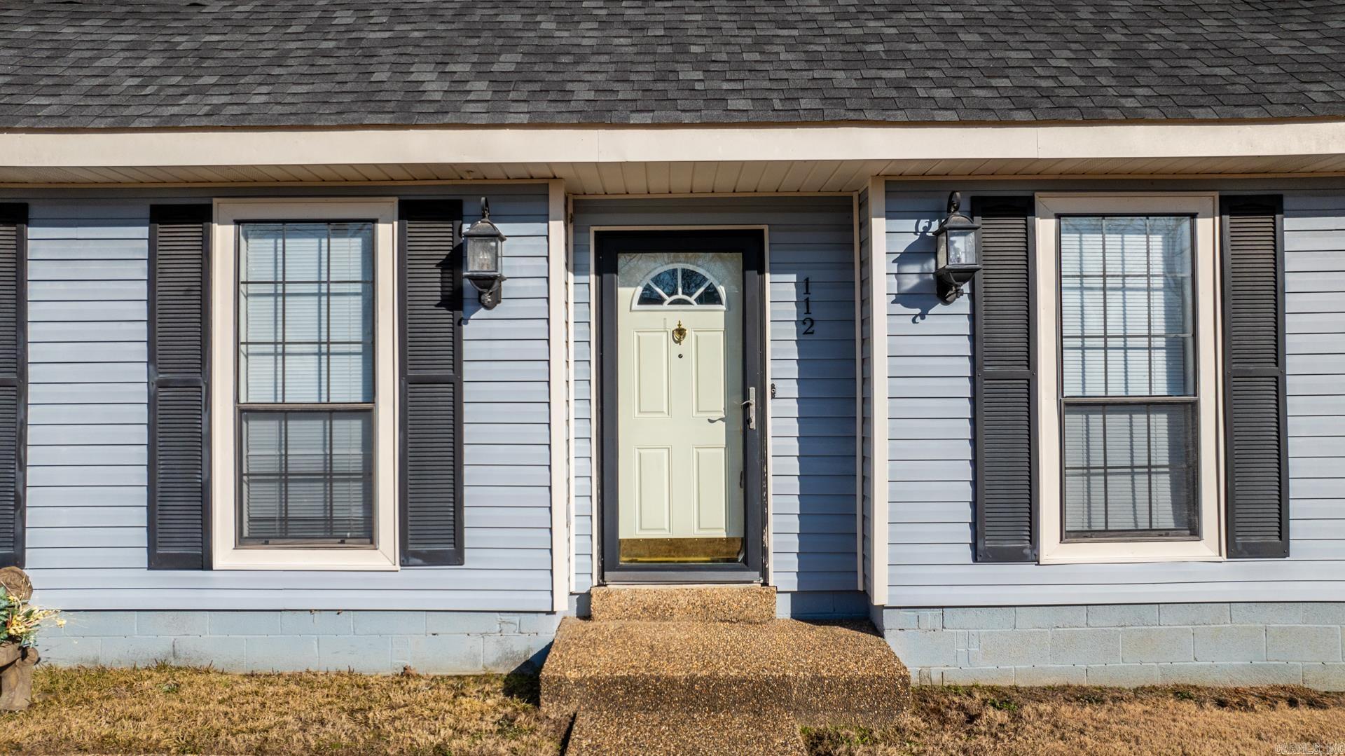 NORTHLAKE - Residential