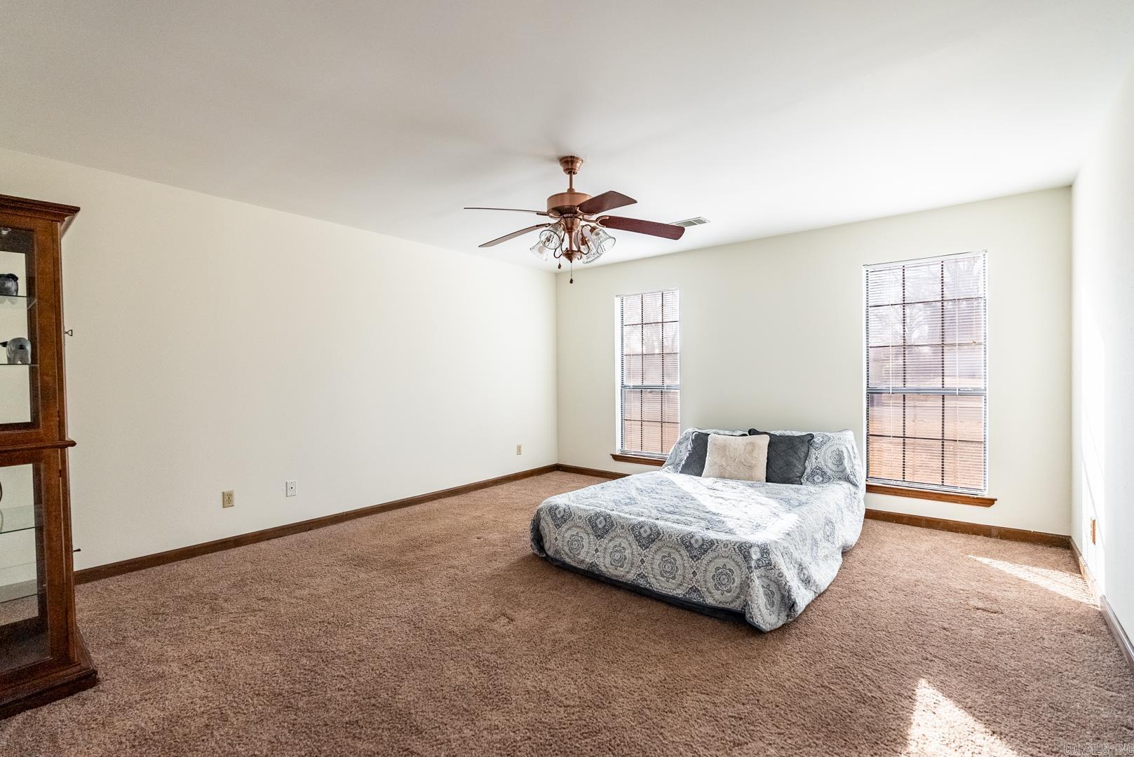 NORTHLAKE - Residential