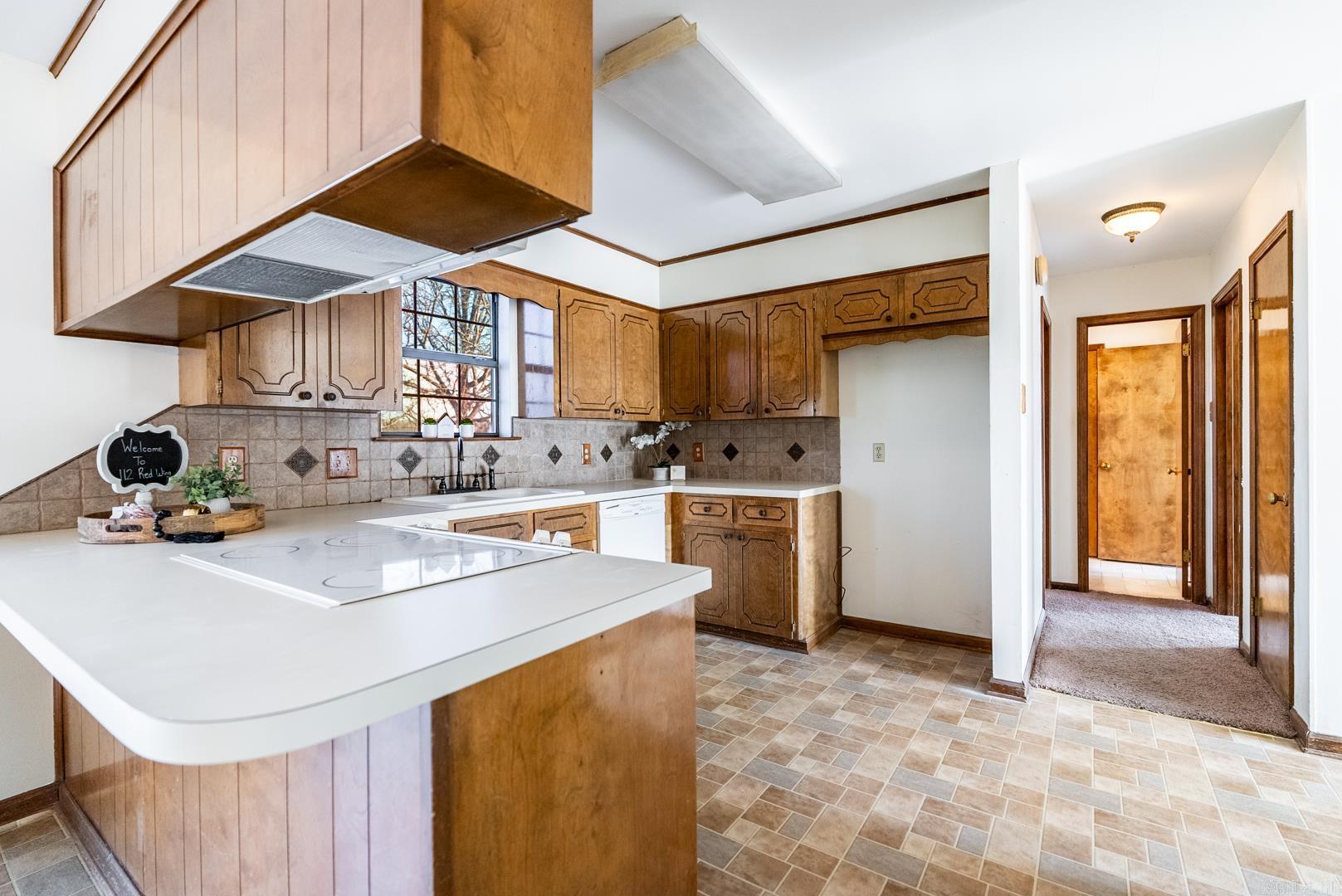 NORTHLAKE - Residential