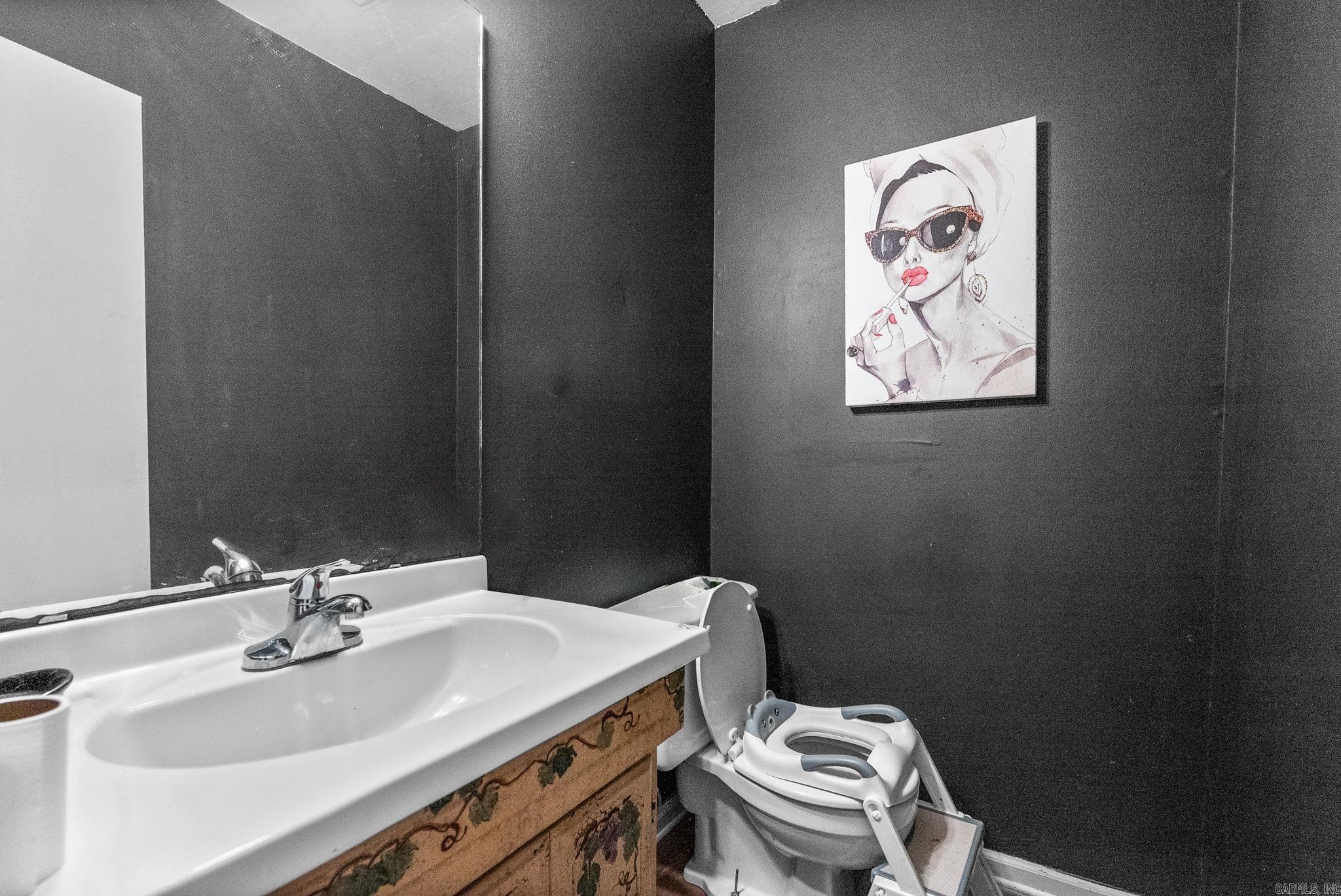 WEATHERWOOD TO CRYSTAL HILL VI - Residential