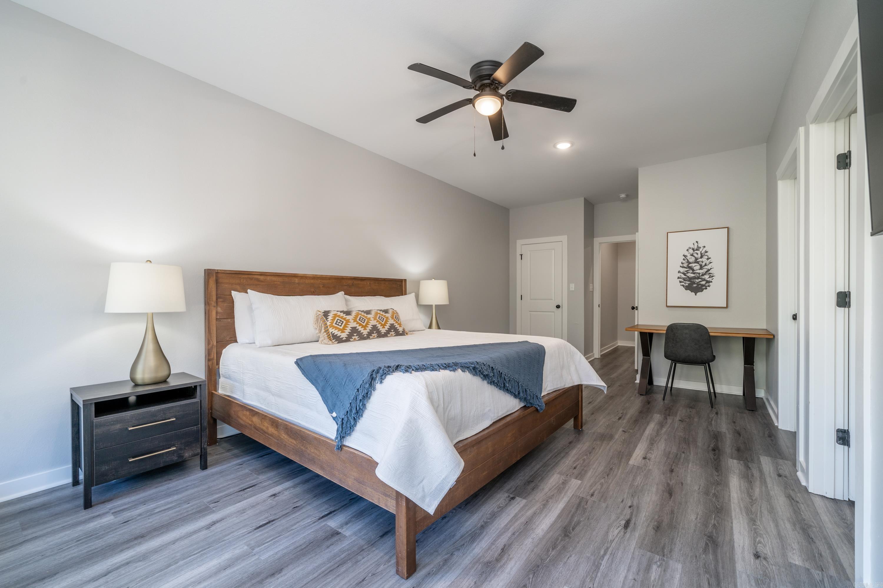 Lake Aire - Residential