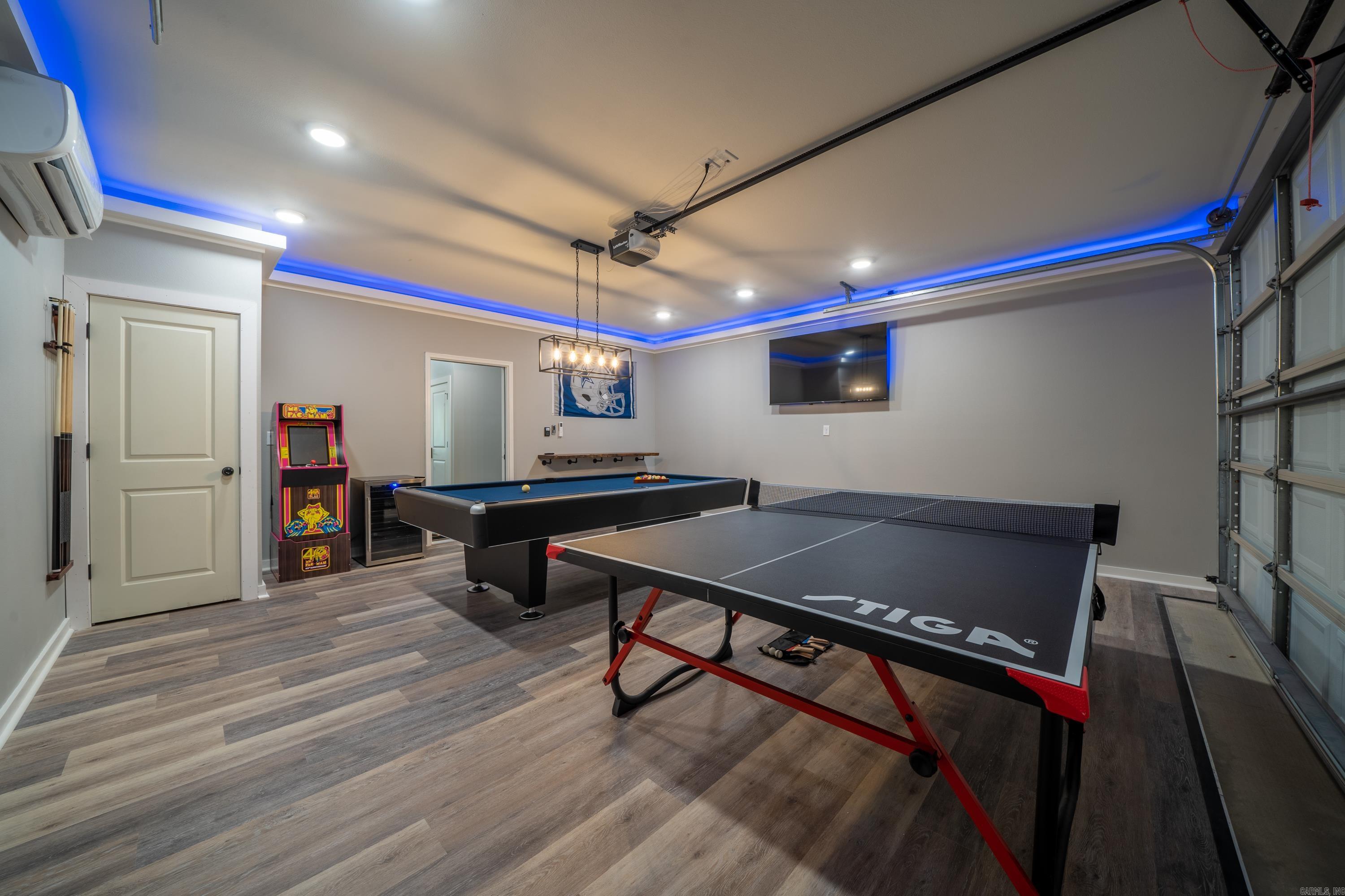 Lake Aire - Residential