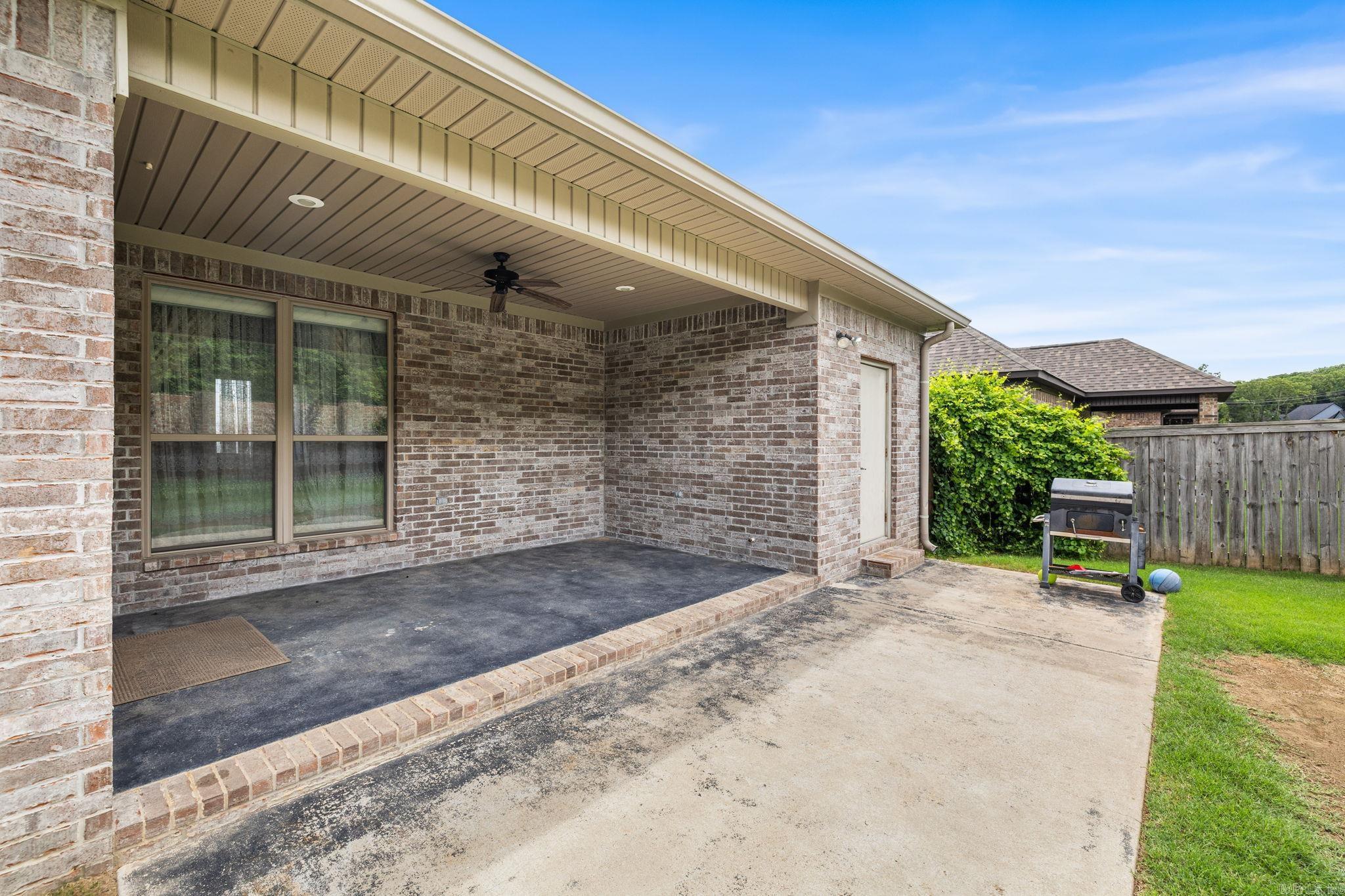 MILLERS GLENN - Residential
