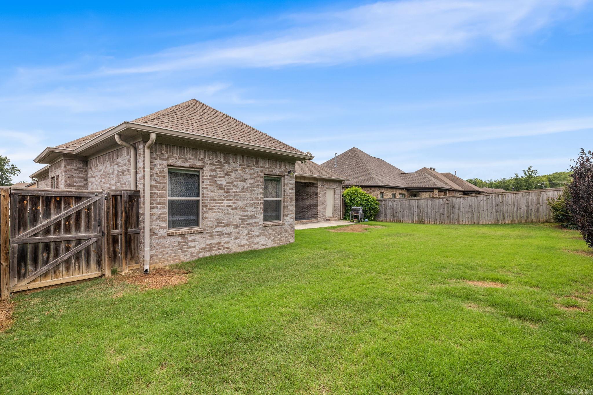 MILLERS GLENN - Residential