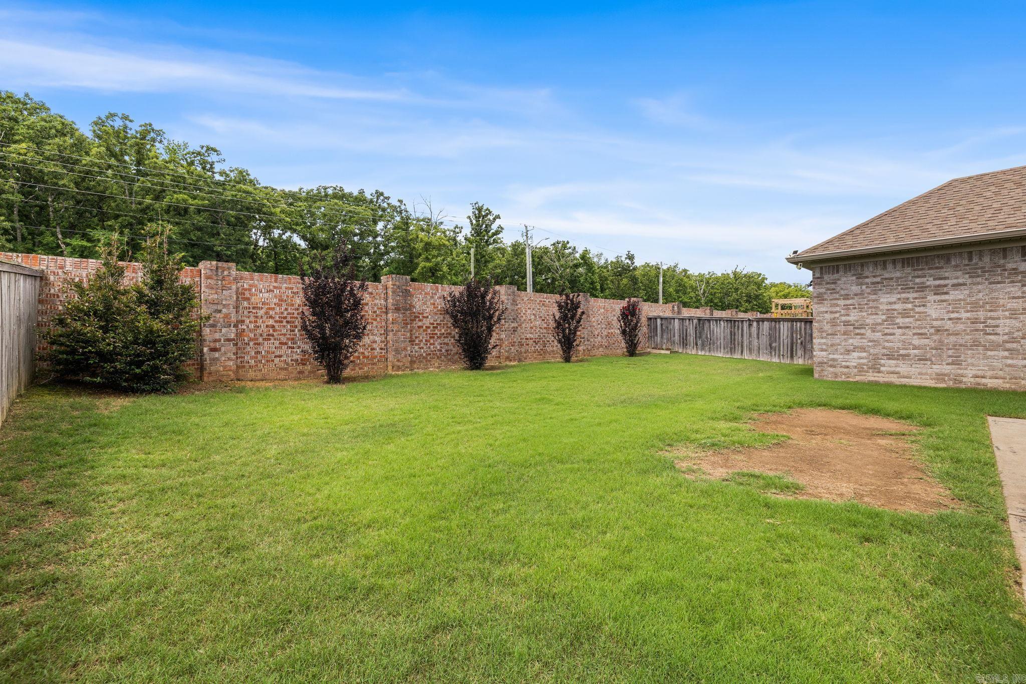 MILLERS GLENN - Residential