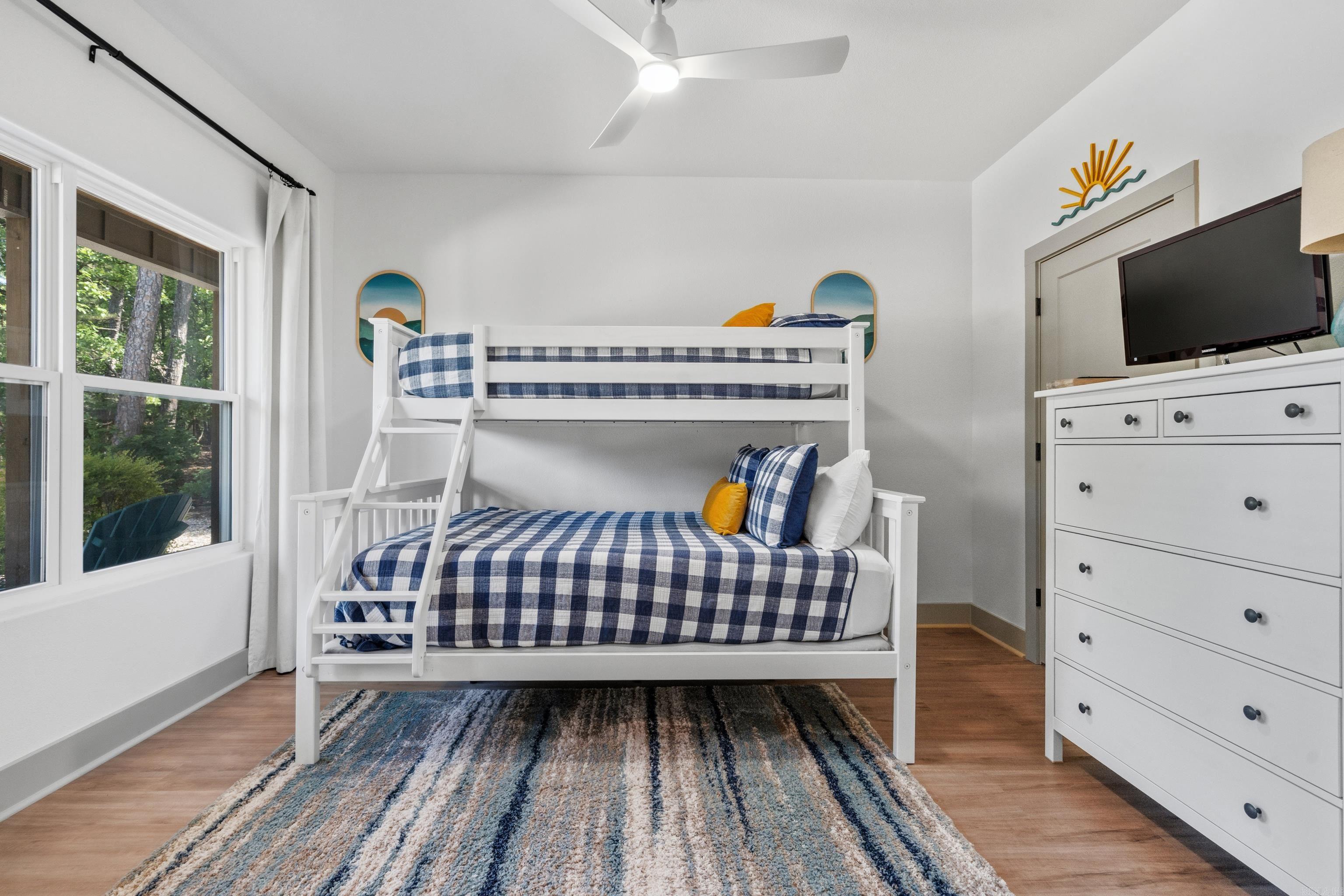 Cresta - Residential