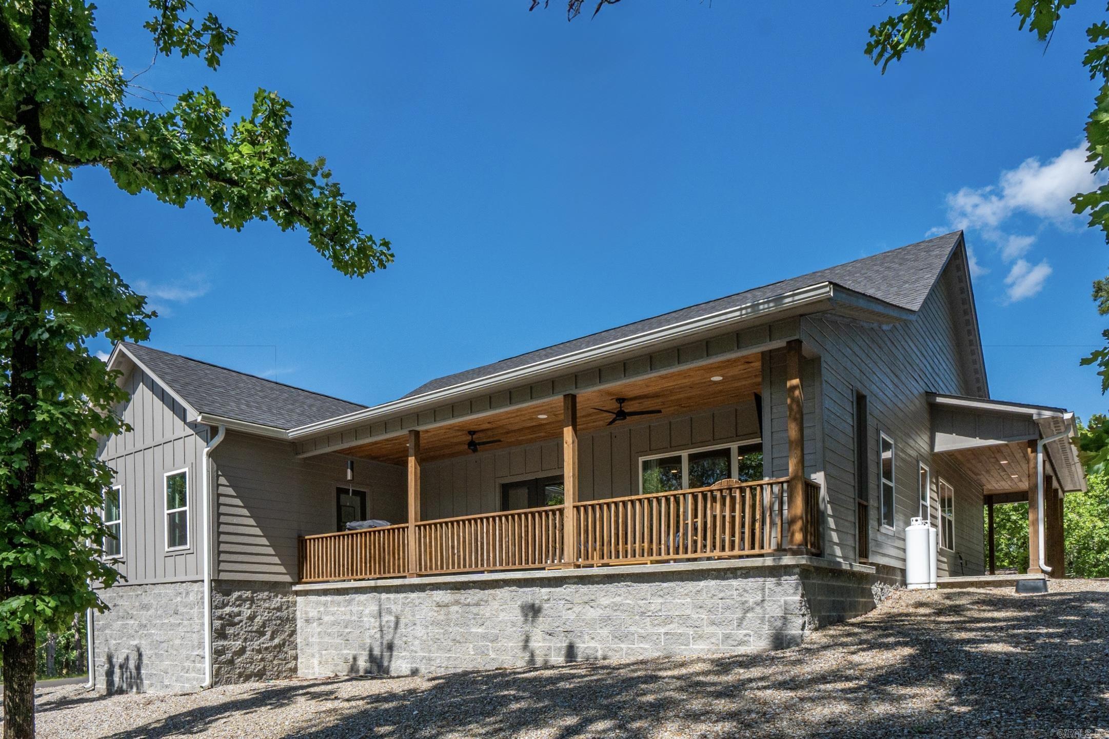 Cresta - Residential