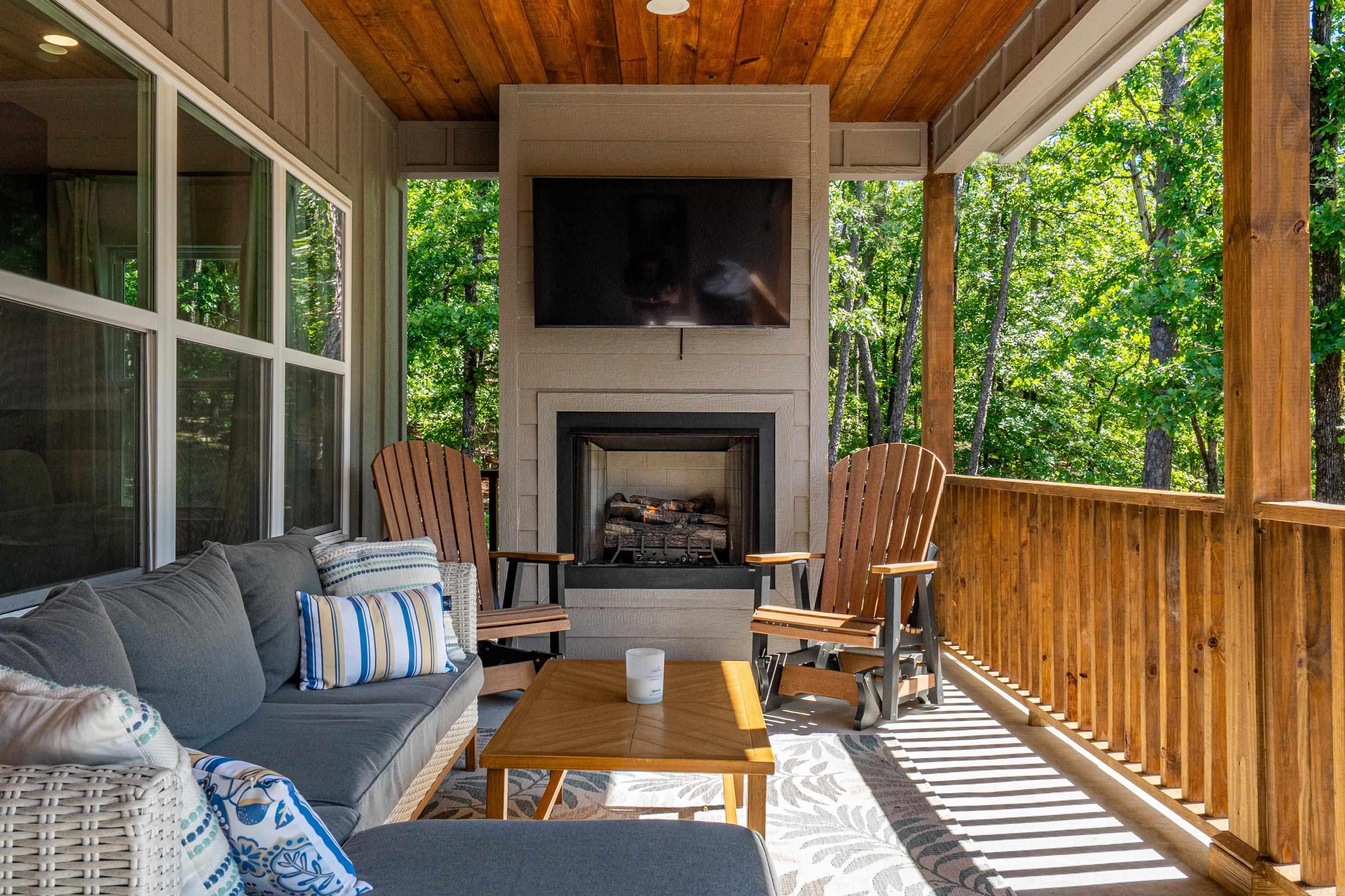 Cresta - Residential