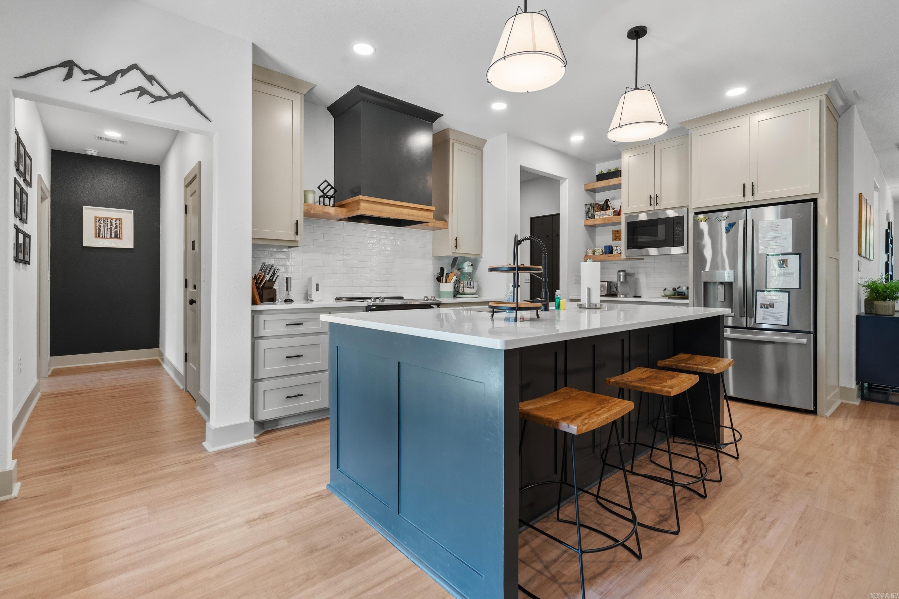 Cresta - Residential
