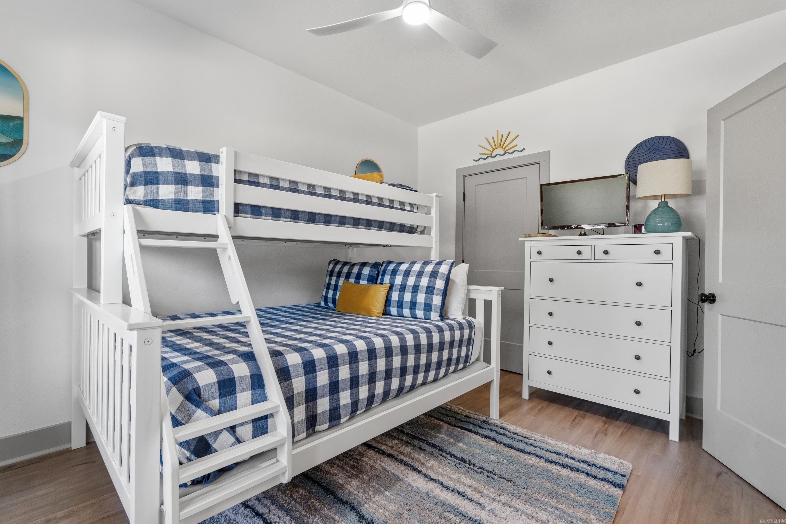 Cresta - Residential