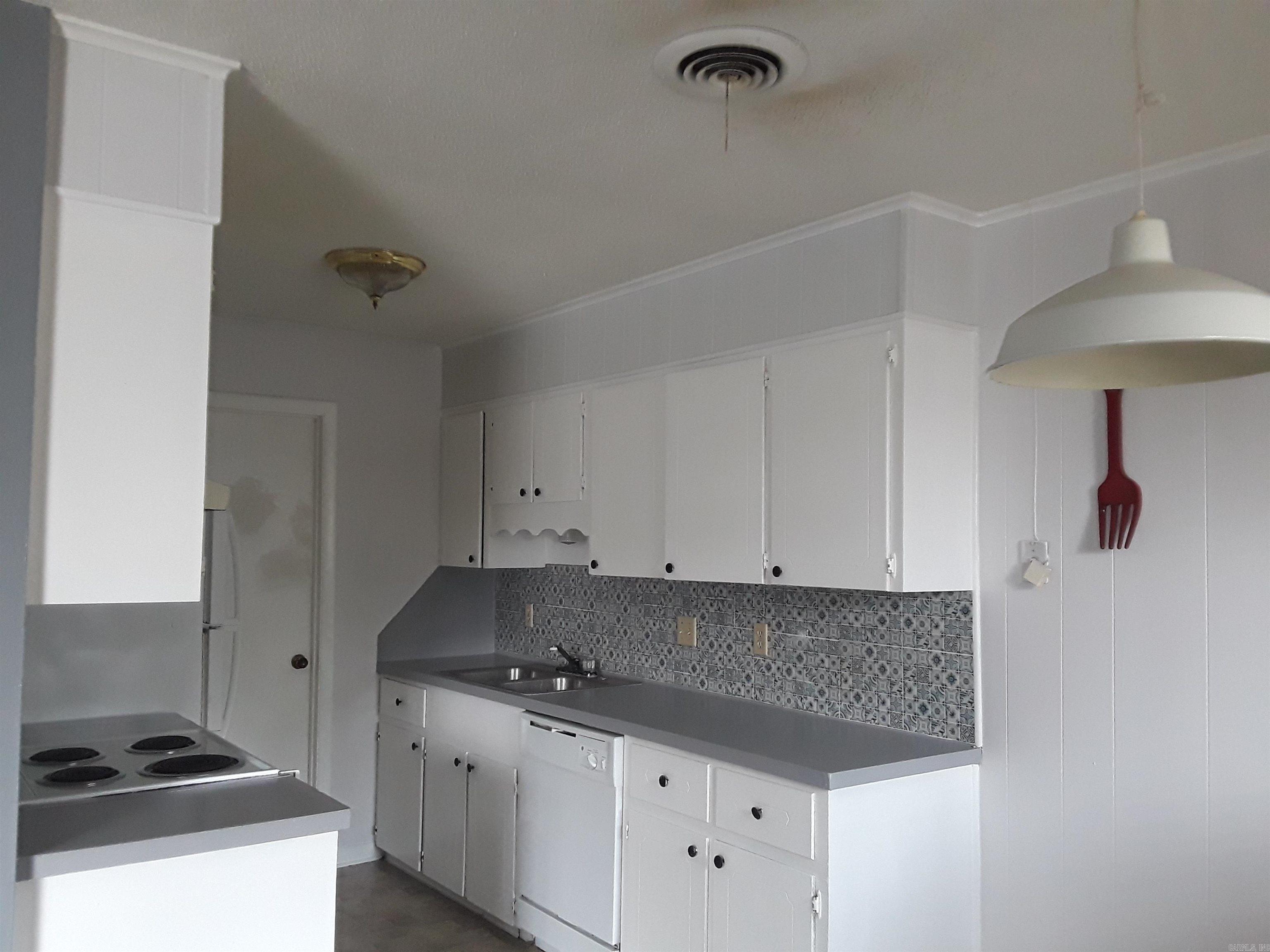 Park Ruby - Residential Lease