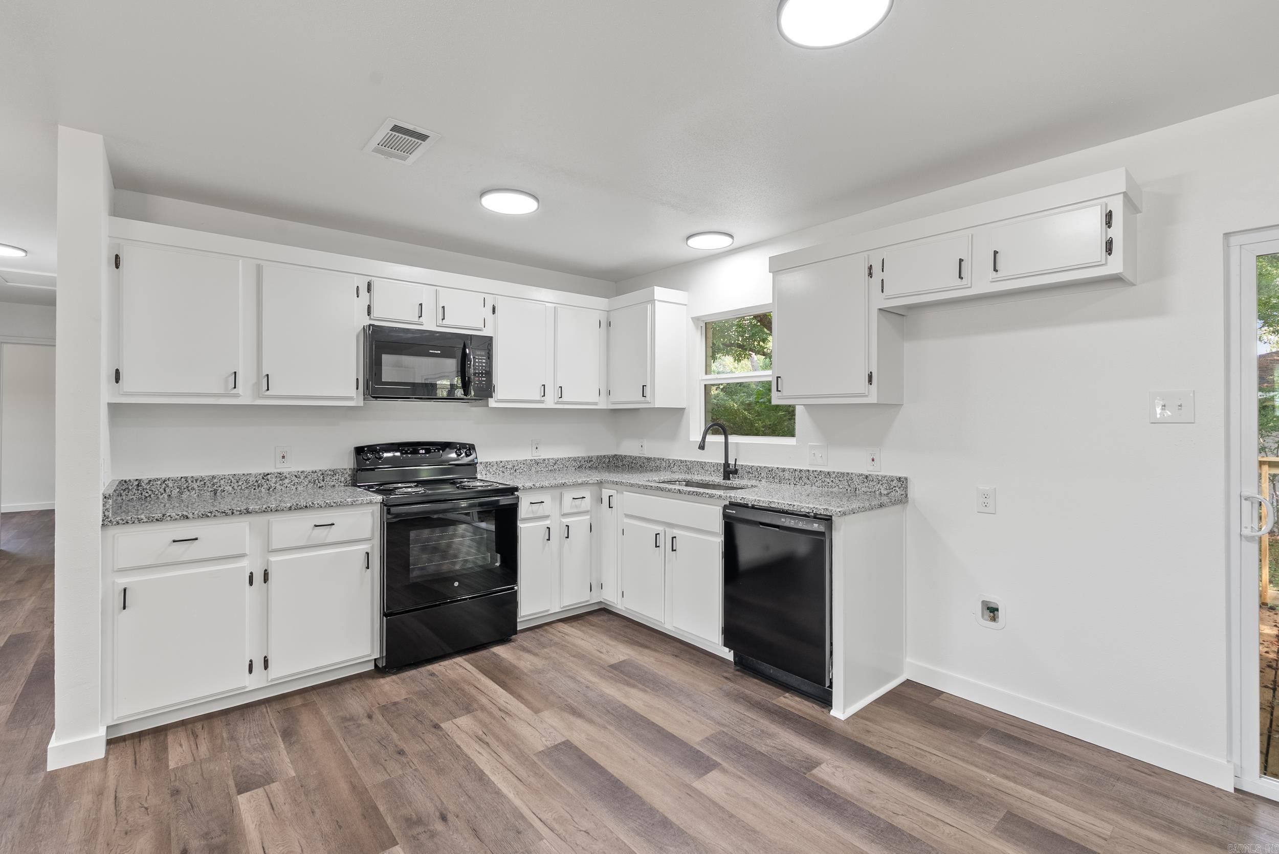 BANE'S REPLAT OF HARDY - Residential