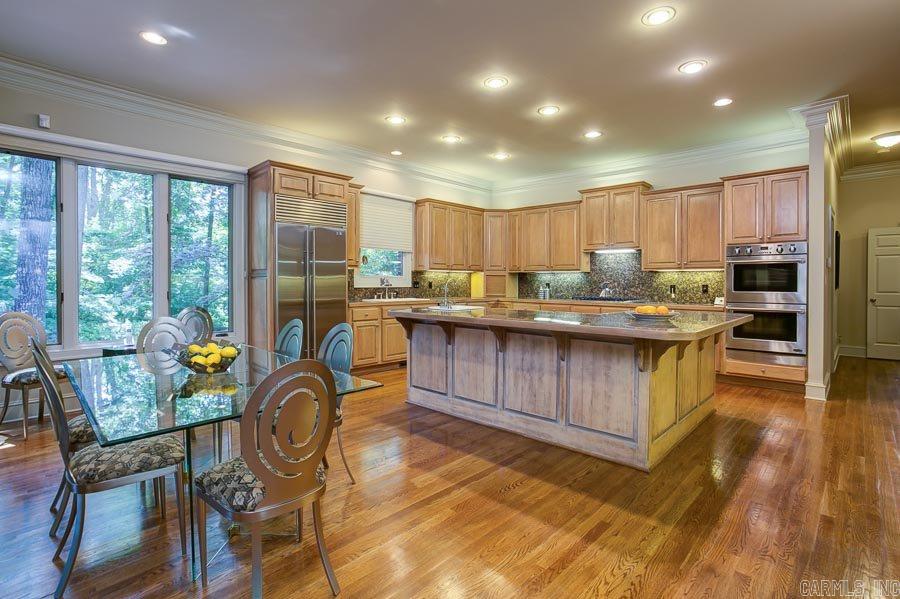 CHENAL VALLEY THE ESTATES - Residential