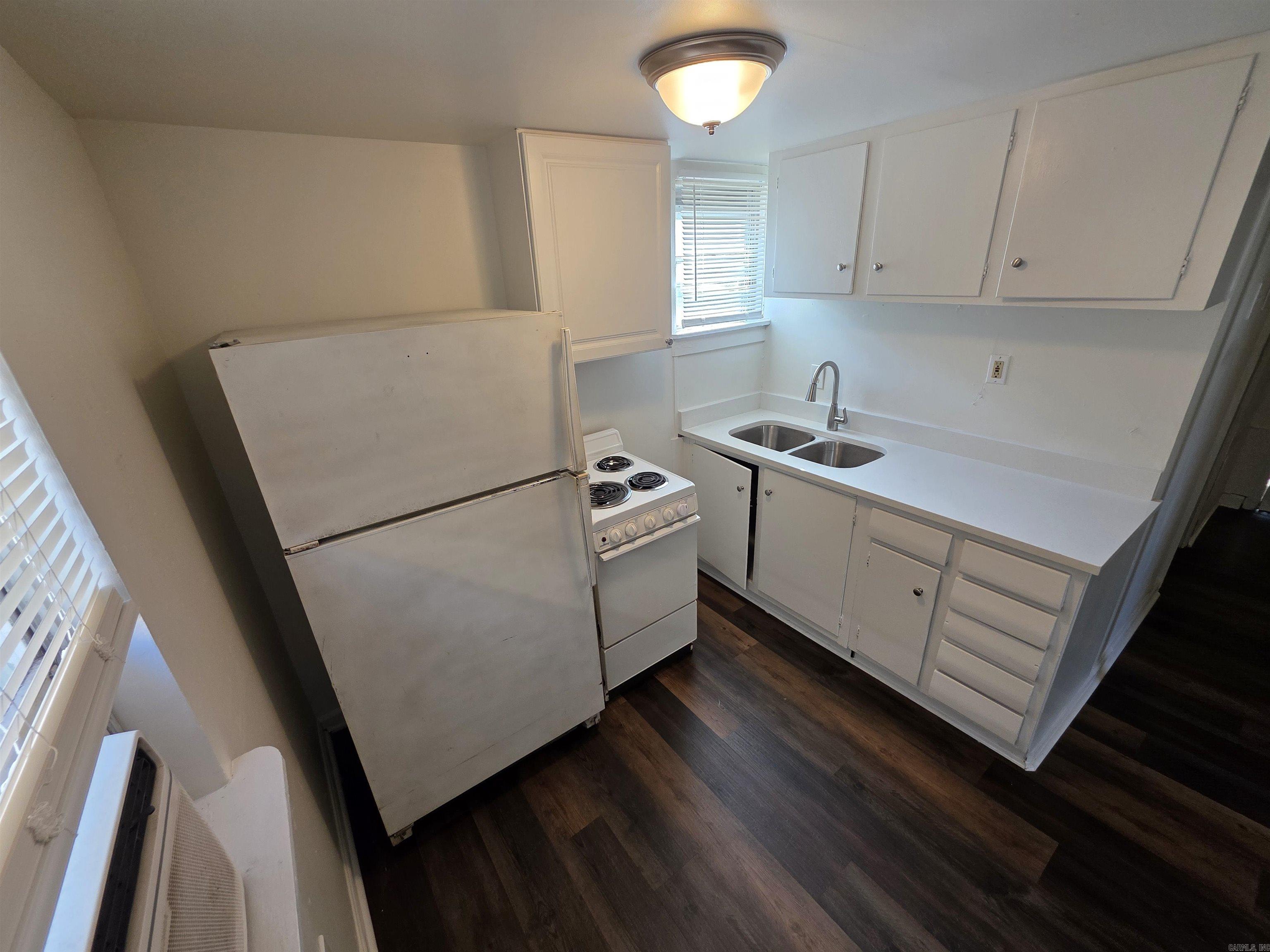 Bartons - Residential Lease