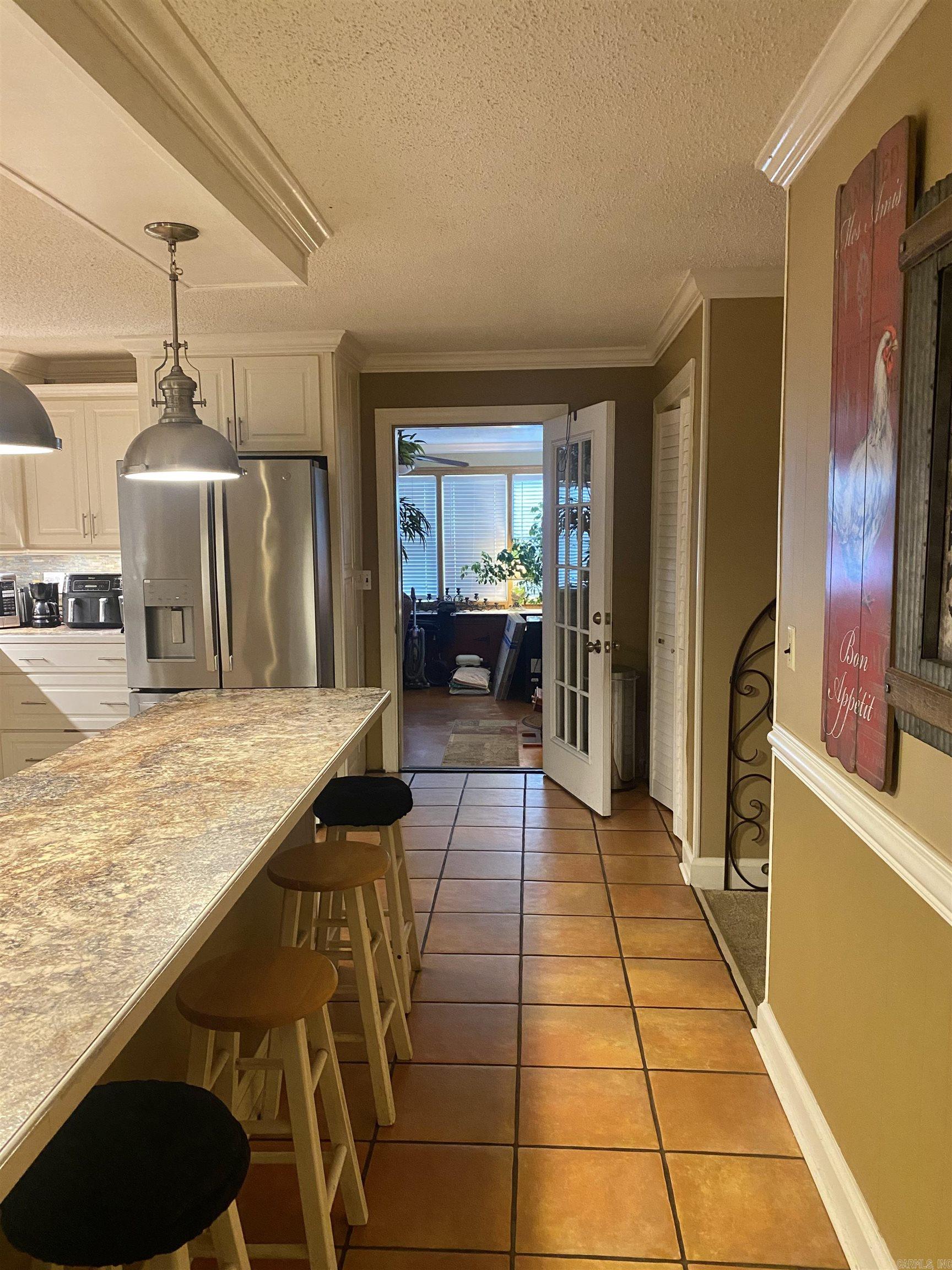 BAYVIEW HEIGHTS - Residential