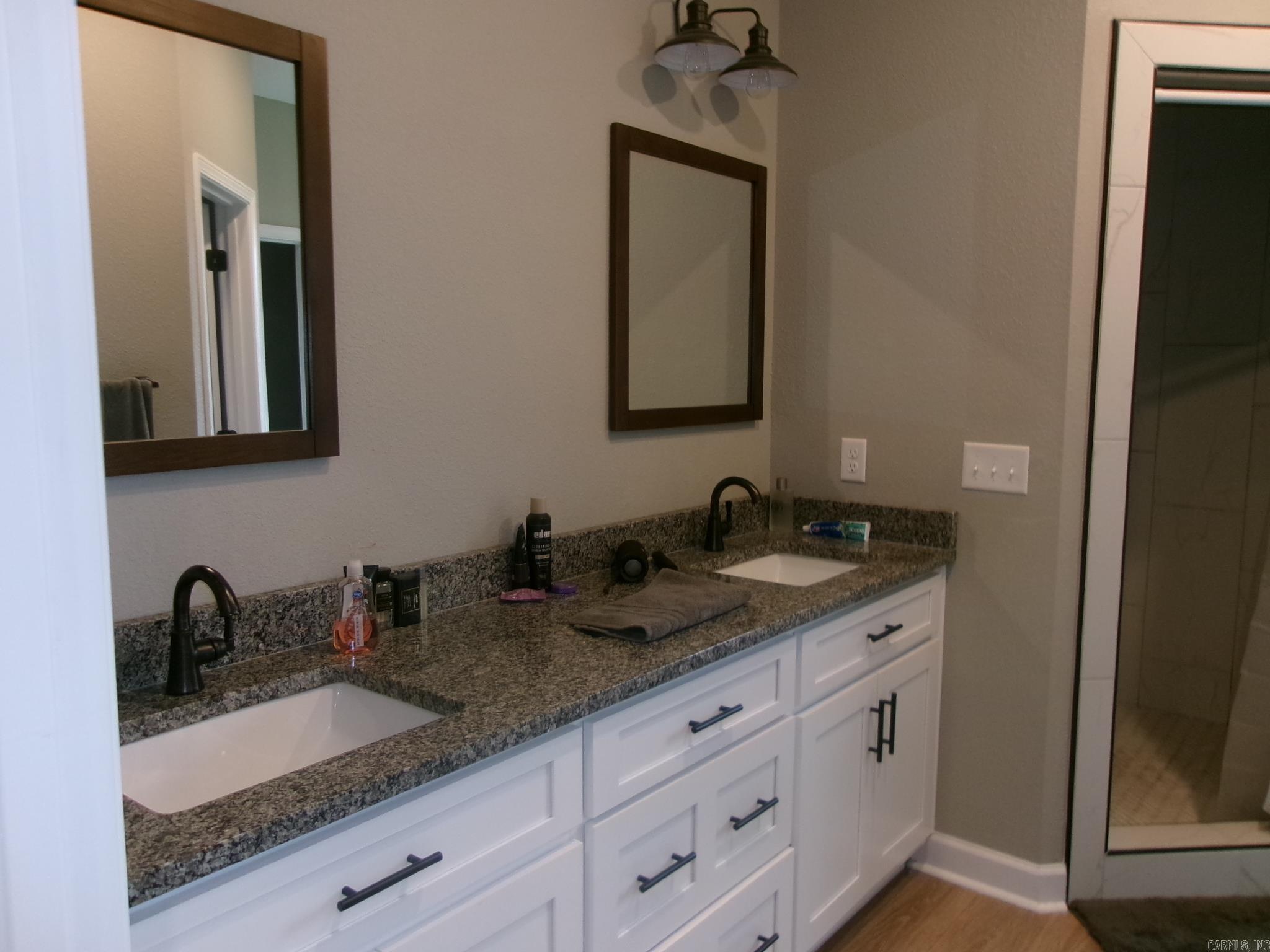 Hogan & Gann - Residential