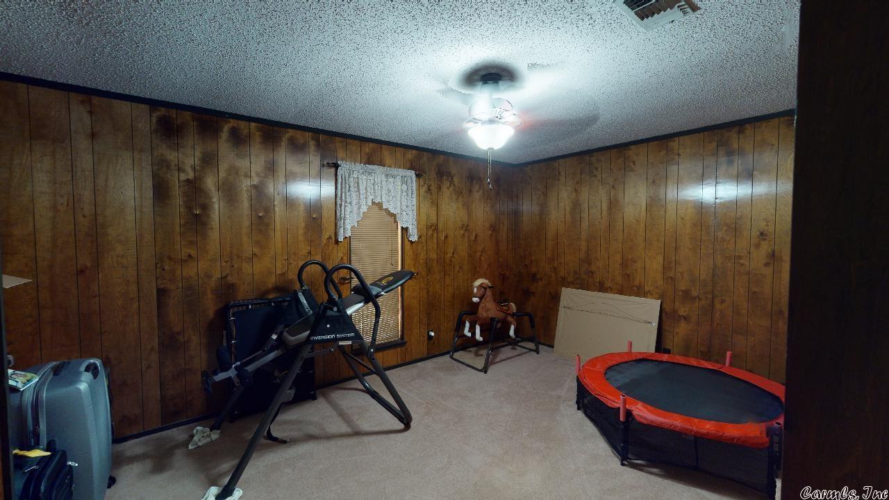 ARKANSAS HGTS - Residential