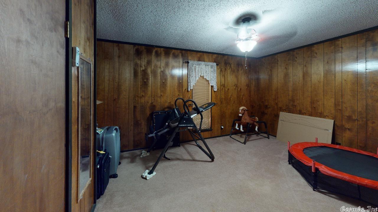 ARKANSAS HGTS - Residential