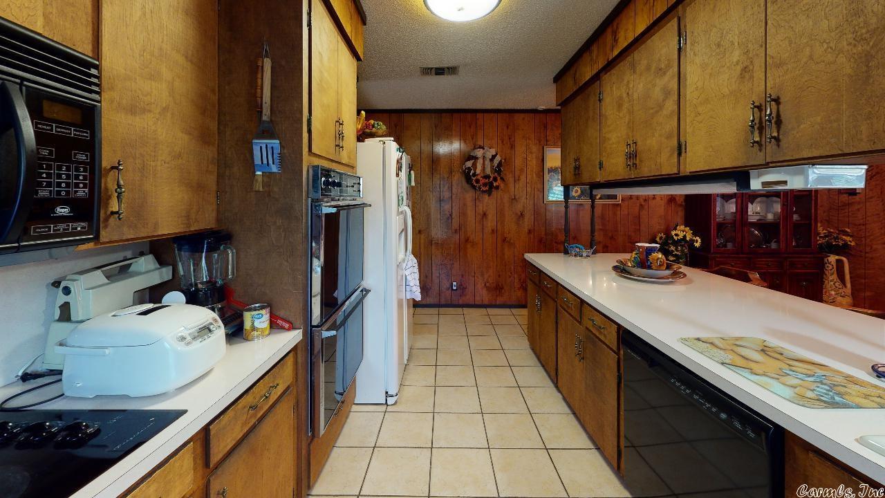 ARKANSAS HGTS - Residential