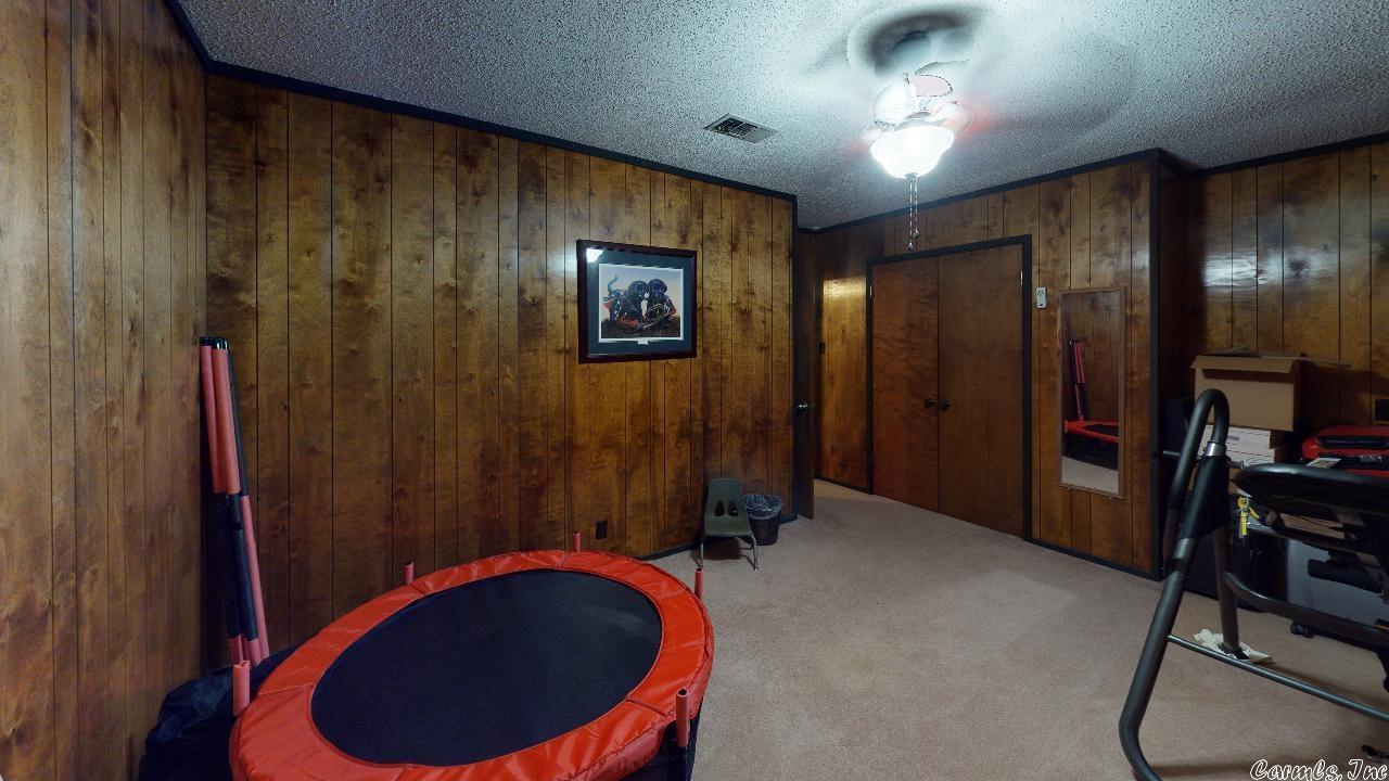 ARKANSAS HGTS - Residential