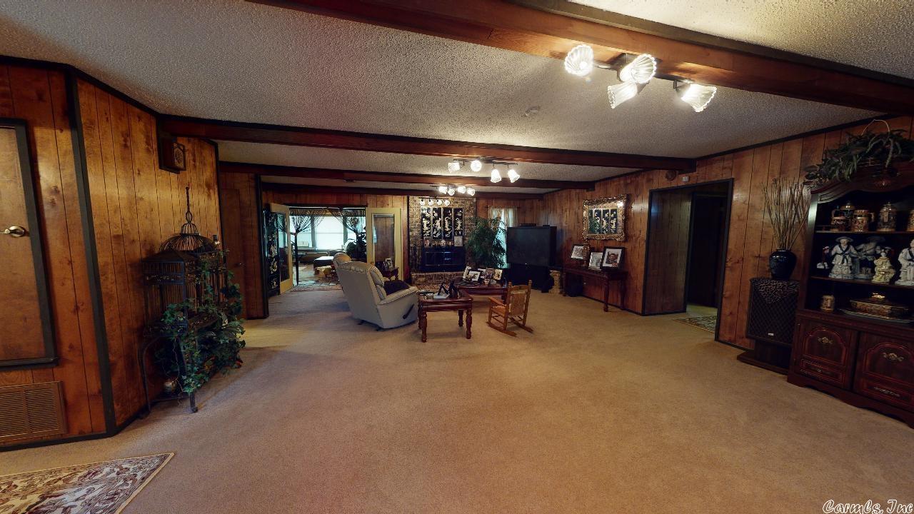 ARKANSAS HGTS - Residential