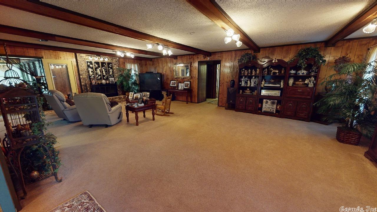 ARKANSAS HGTS - Residential