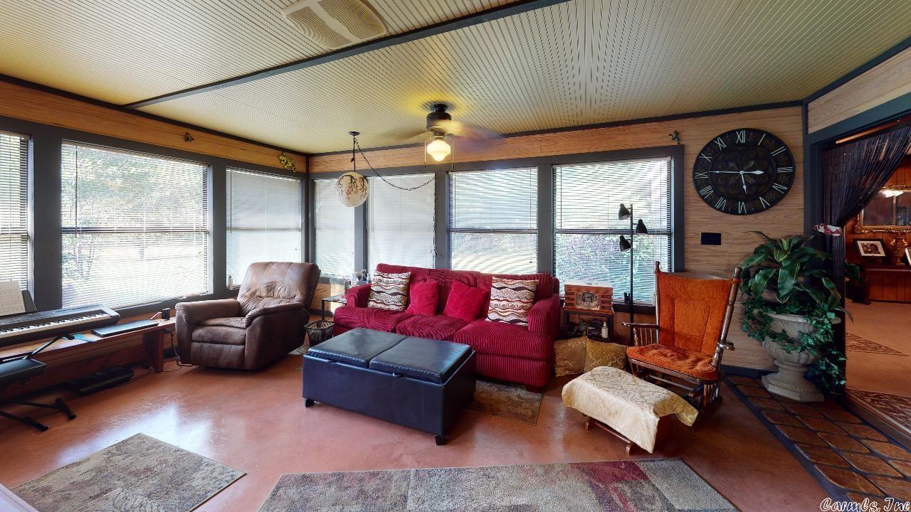 ARKANSAS HGTS - Residential