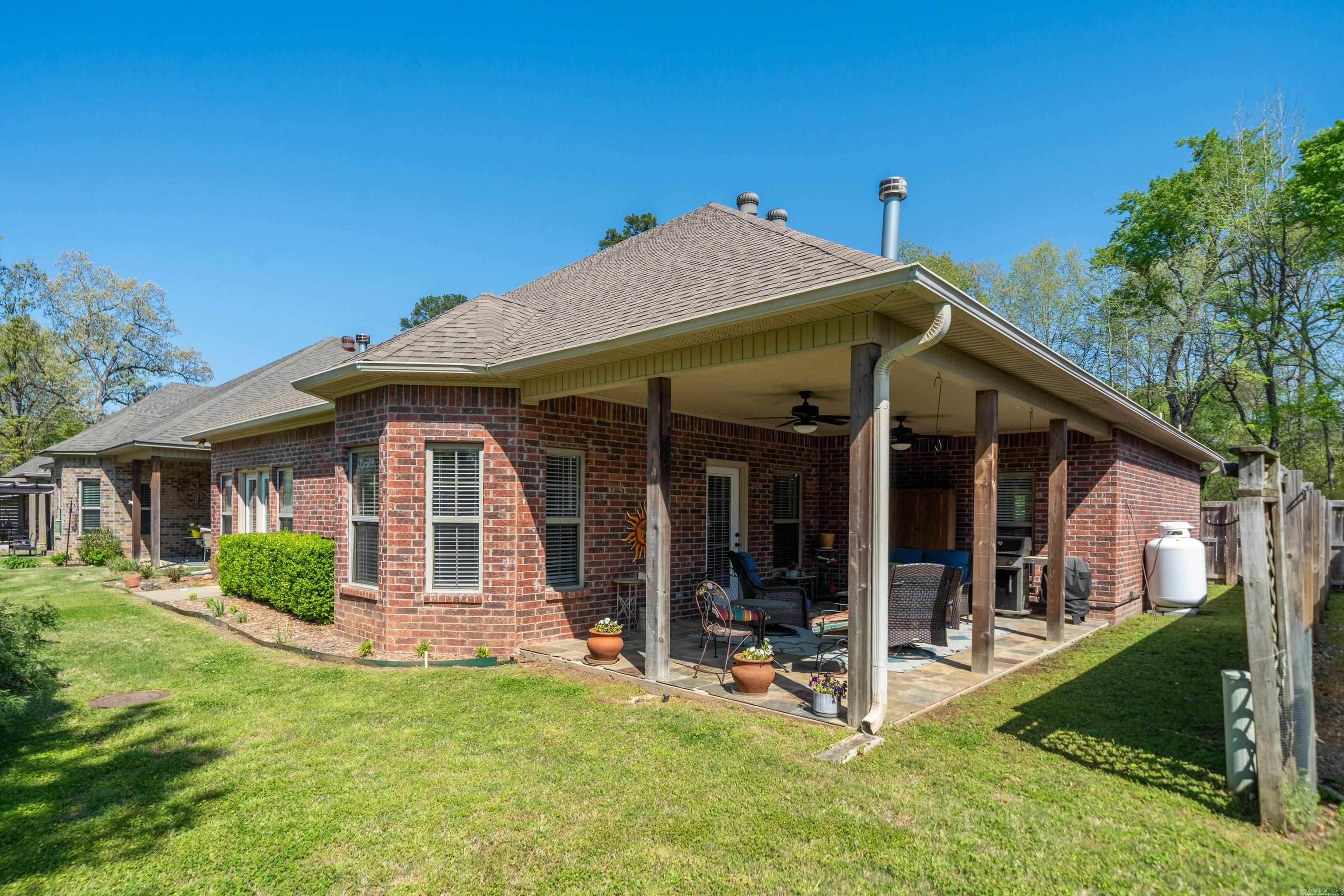 Spencer Springs - Residential