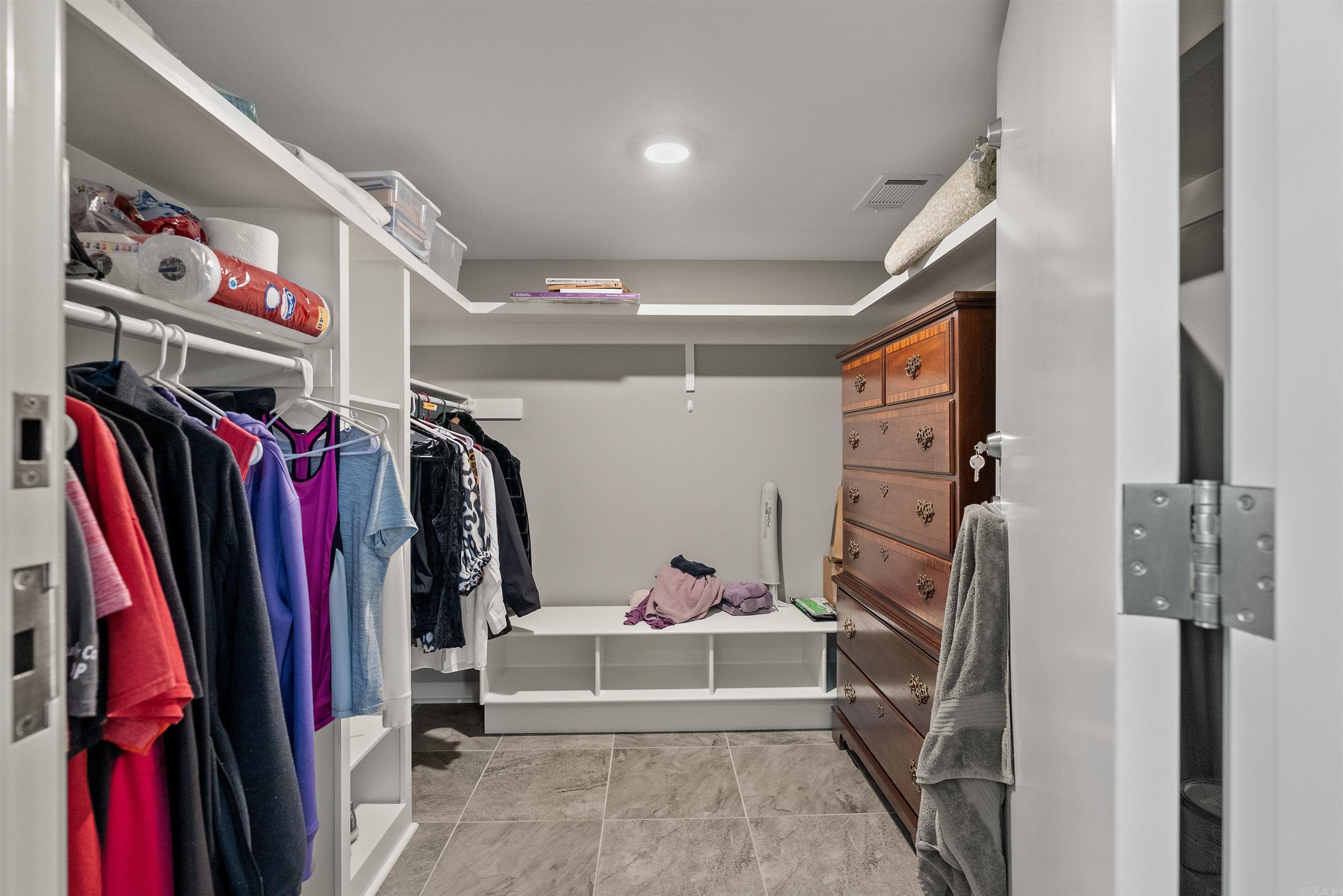 CATHERINE PLACE - Residential