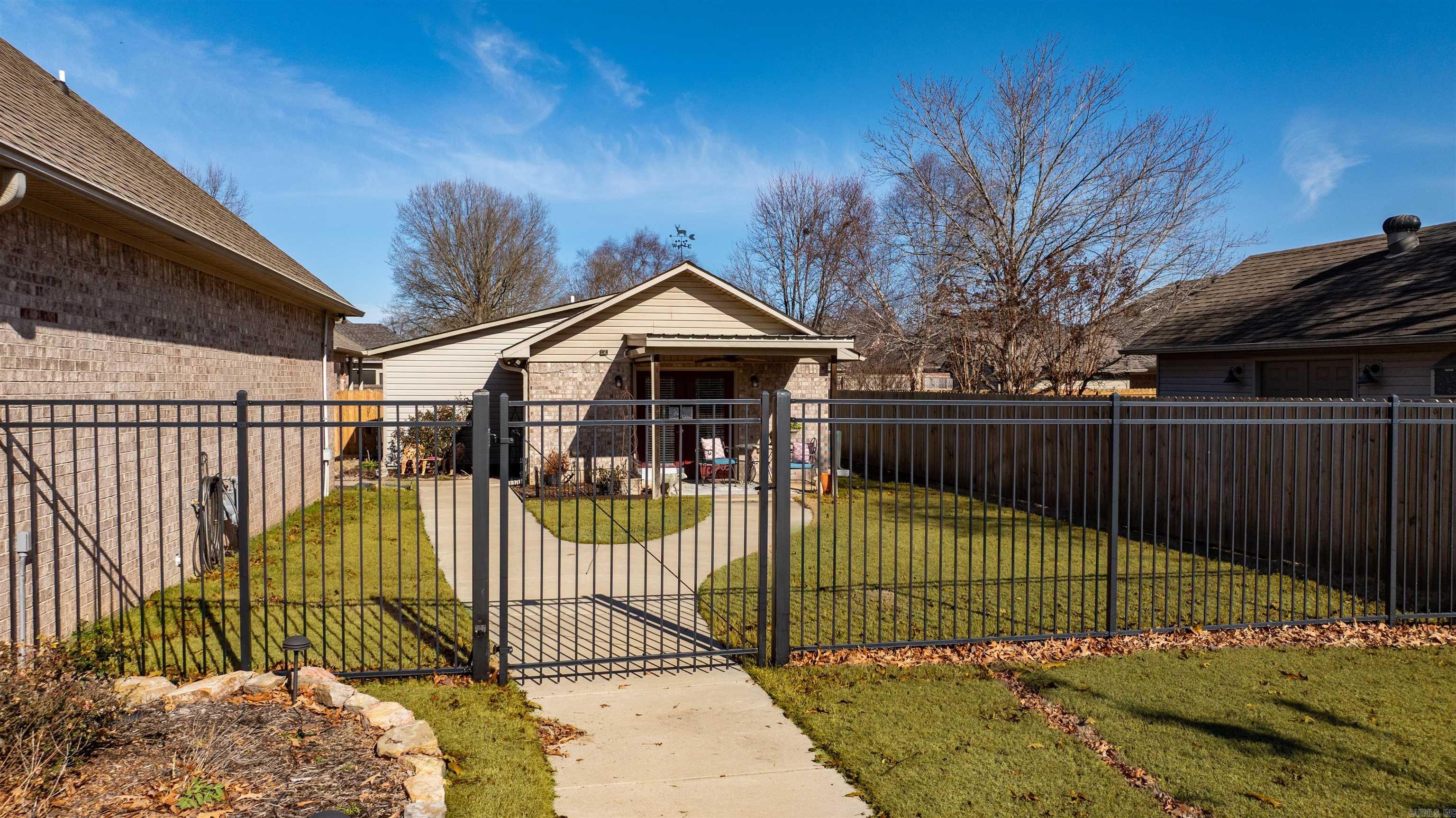 CATHERINE PLACE - Residential