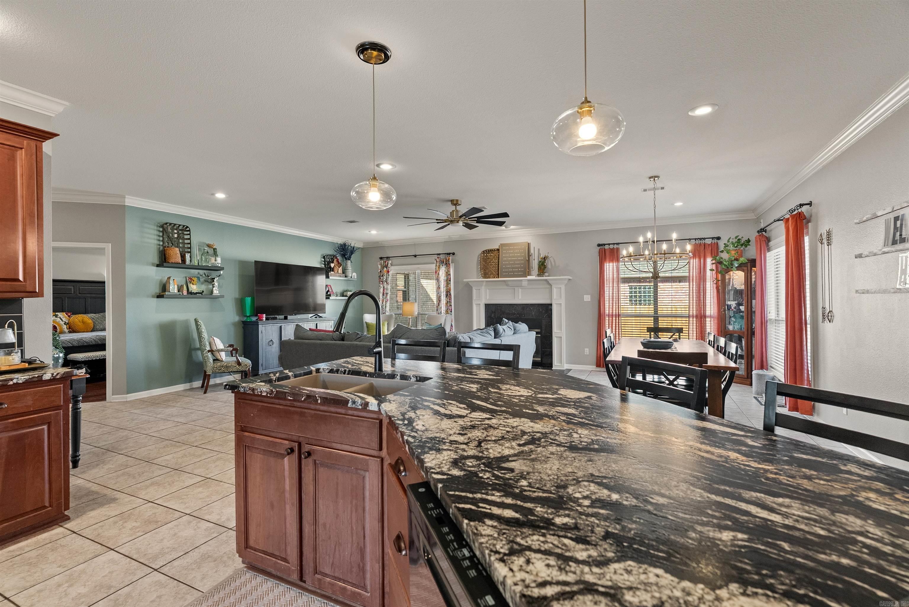 CATHERINE PLACE - Residential