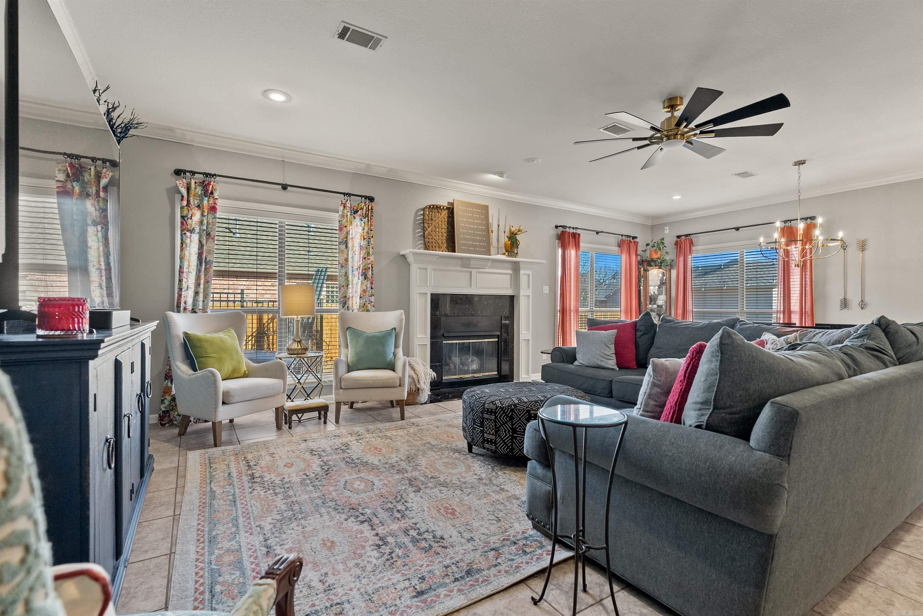 CATHERINE PLACE - Residential