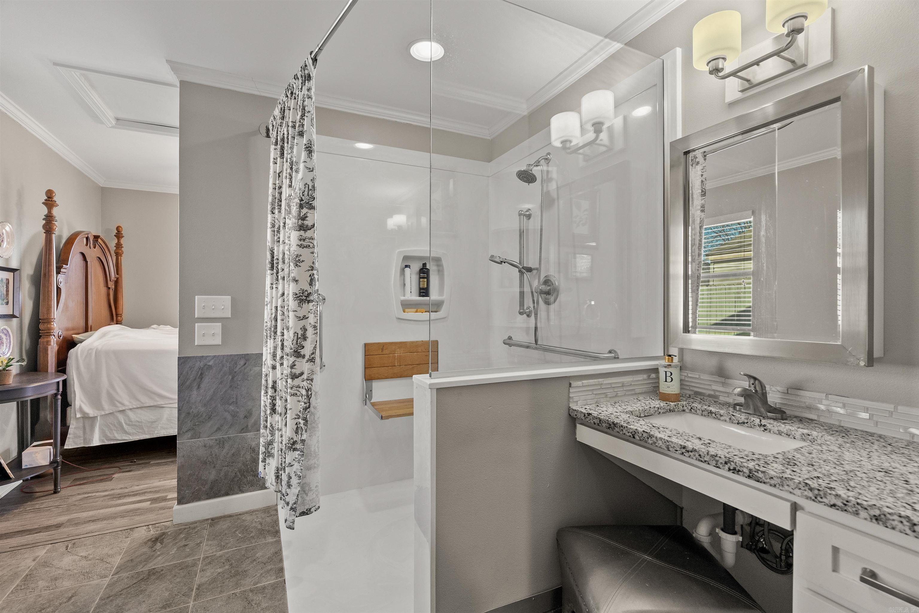 CATHERINE PLACE - Residential