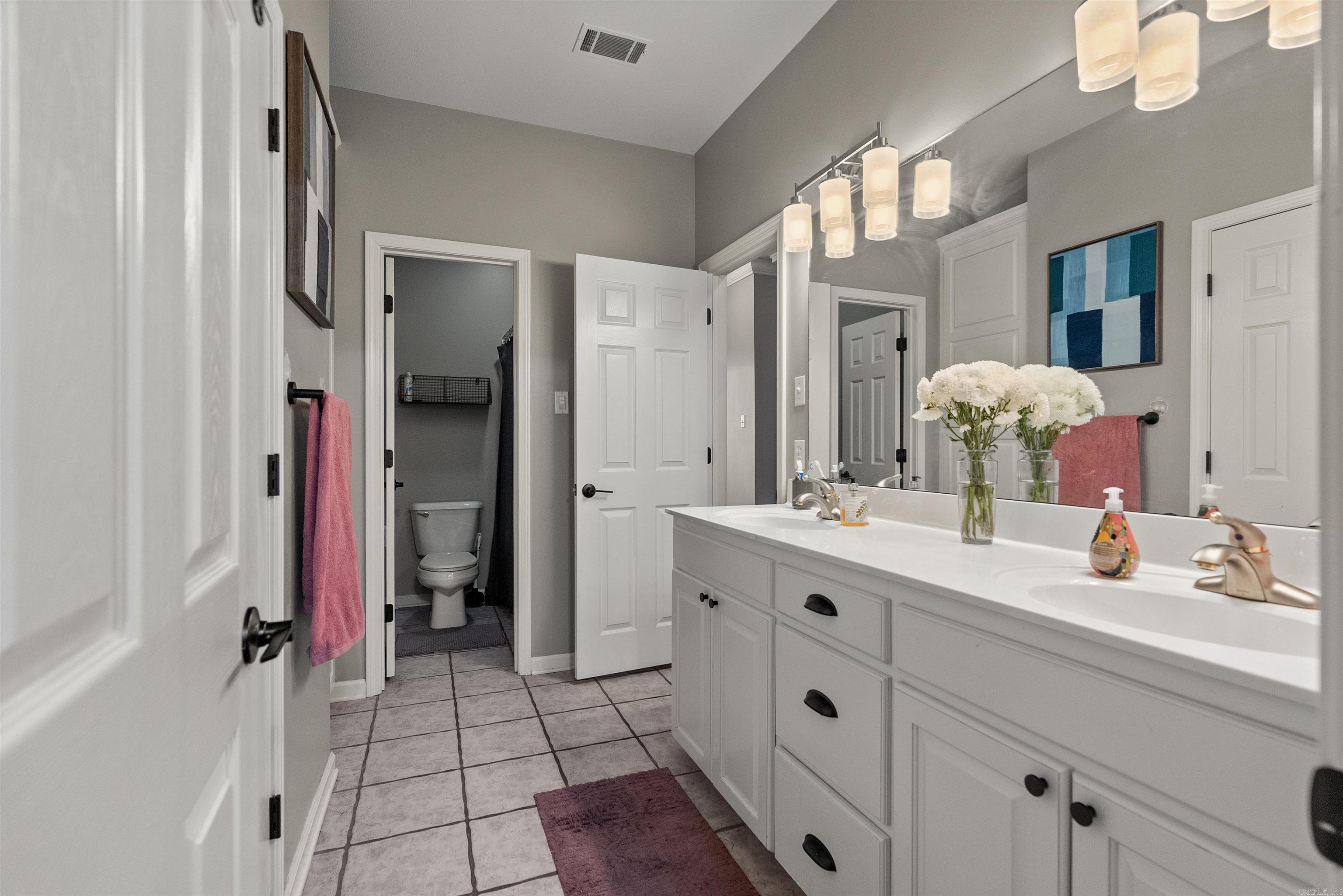 CATHERINE PLACE - Residential