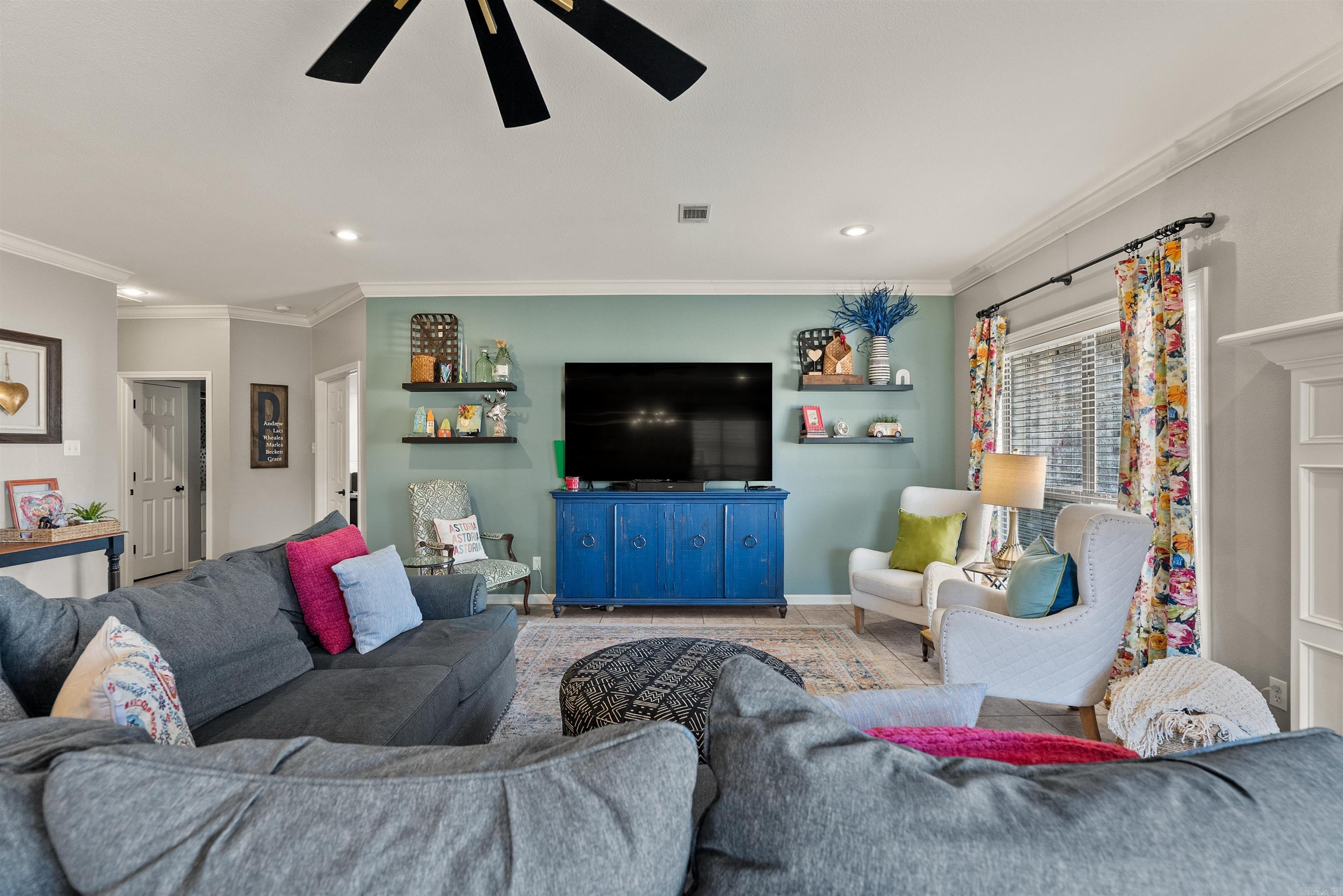 CATHERINE PLACE - Residential