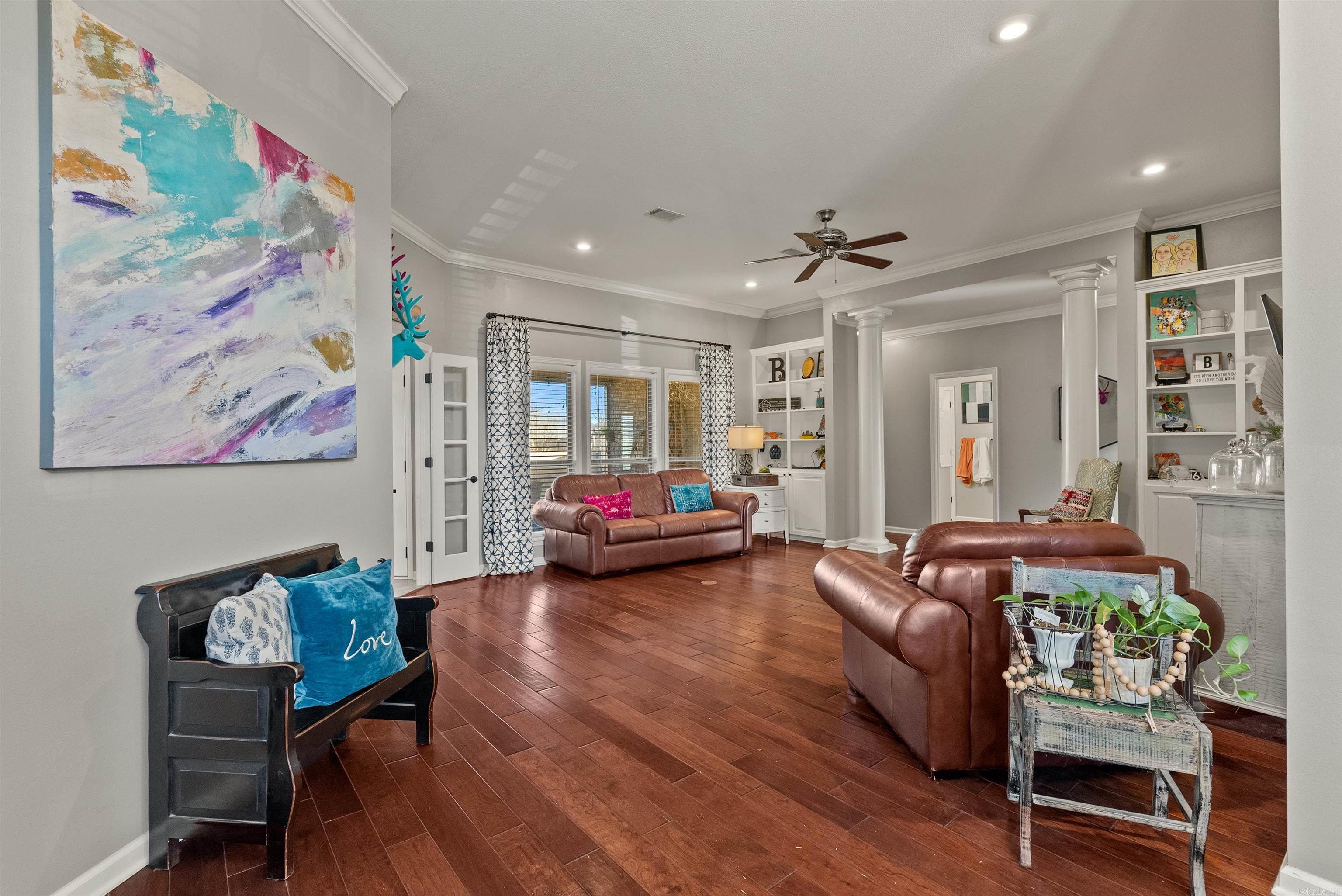 CATHERINE PLACE - Residential