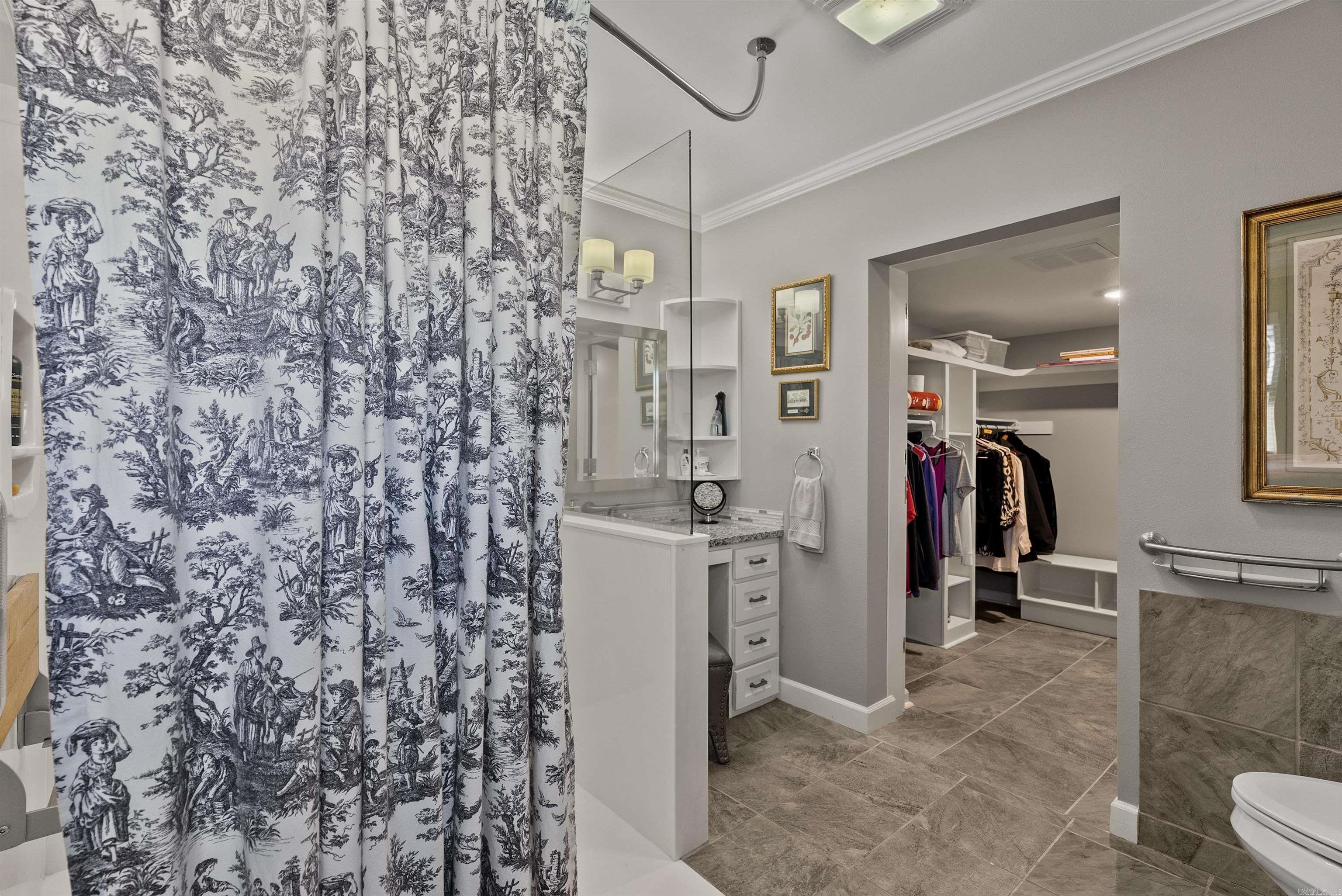 CATHERINE PLACE - Residential