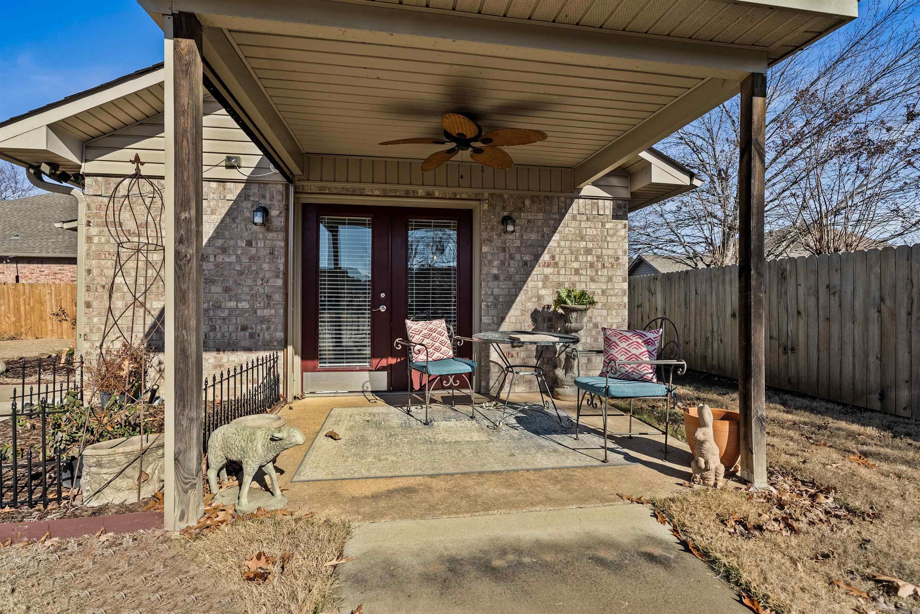 CATHERINE PLACE - Residential