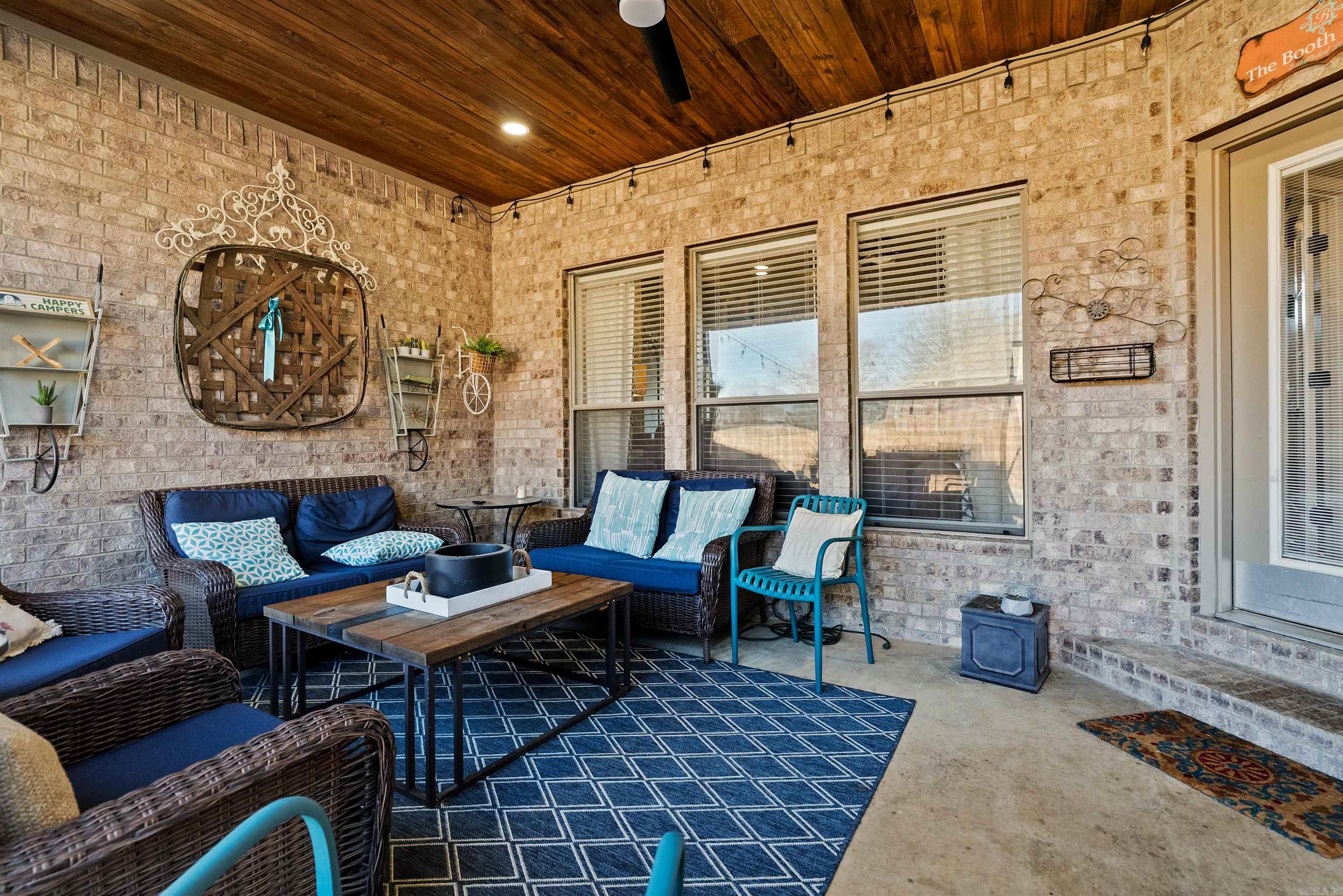 CATHERINE PLACE - Residential