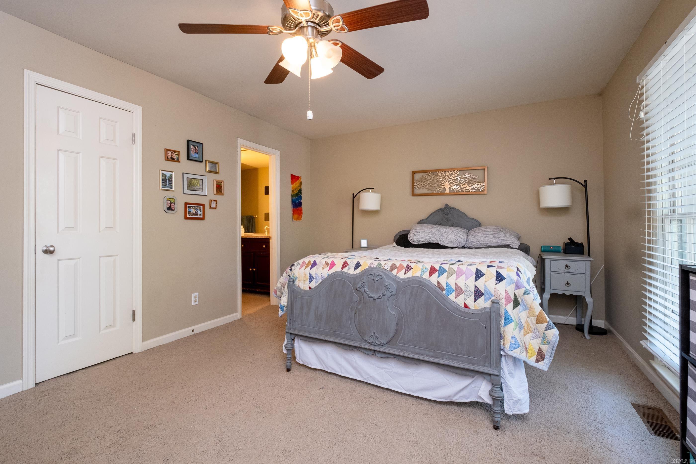 KINGSBRIDGE TWNHSE - Residential